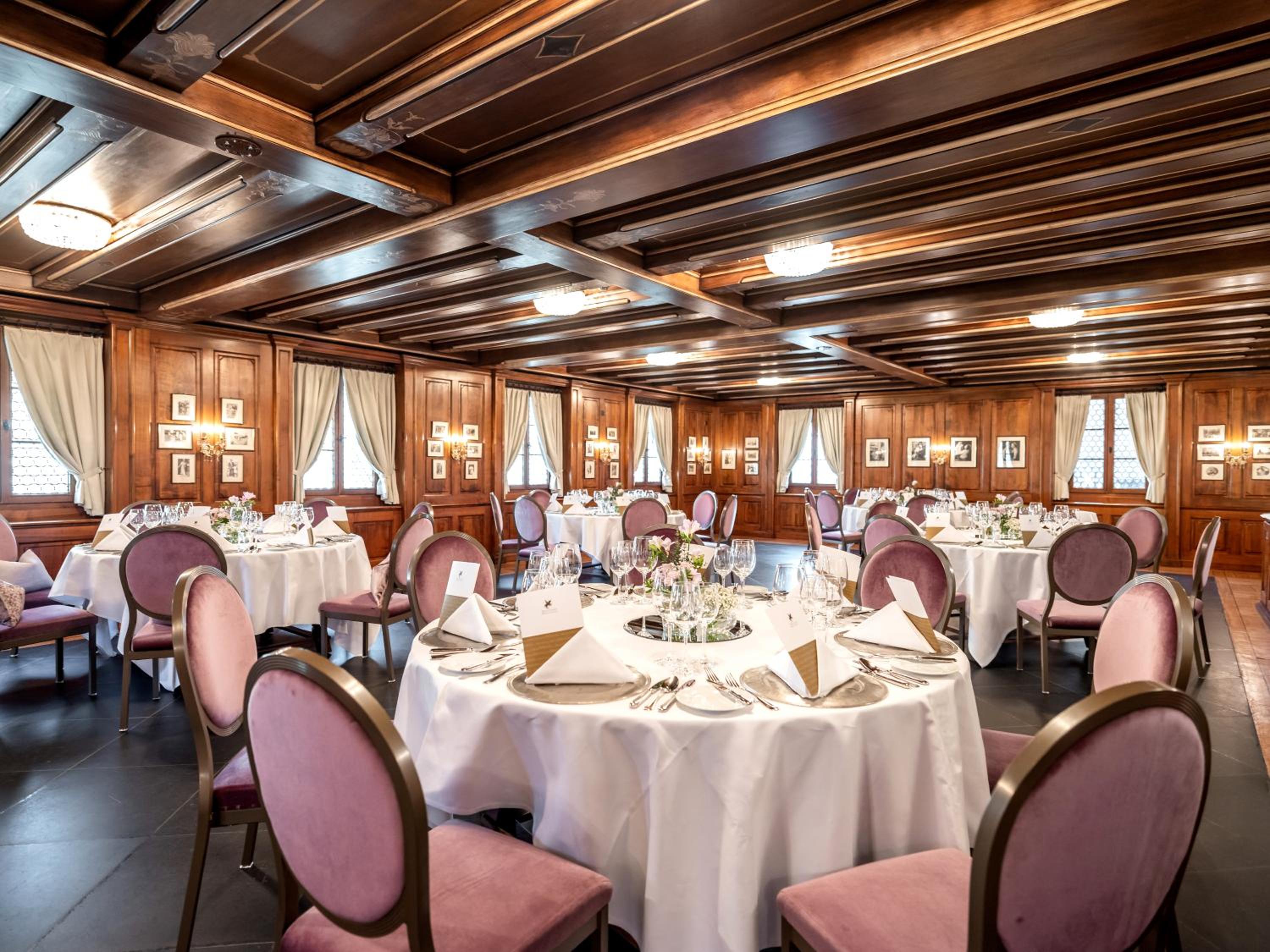 Swiss-Chalet Merlischachen - Historik Chalet-Hotel Lodge