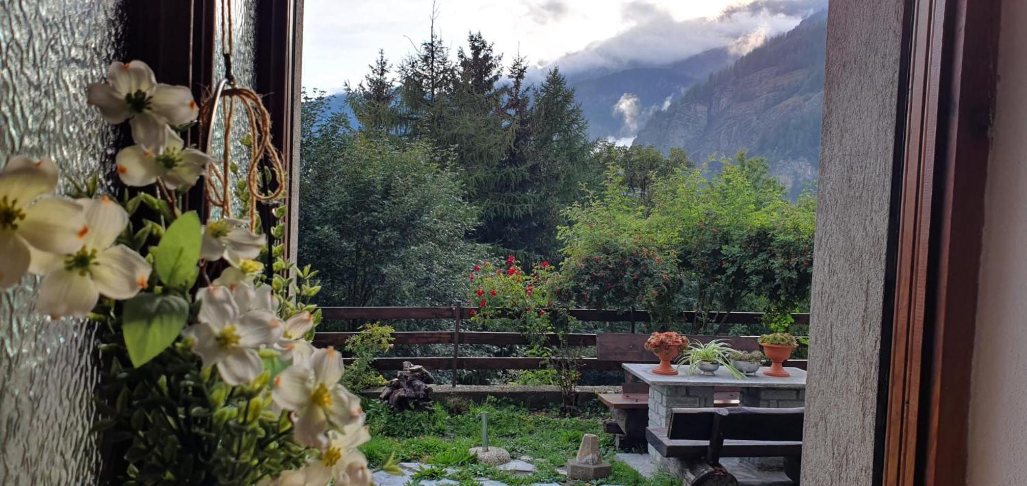 Maison Venera - Relax Appartaments in Valtournenche view 3