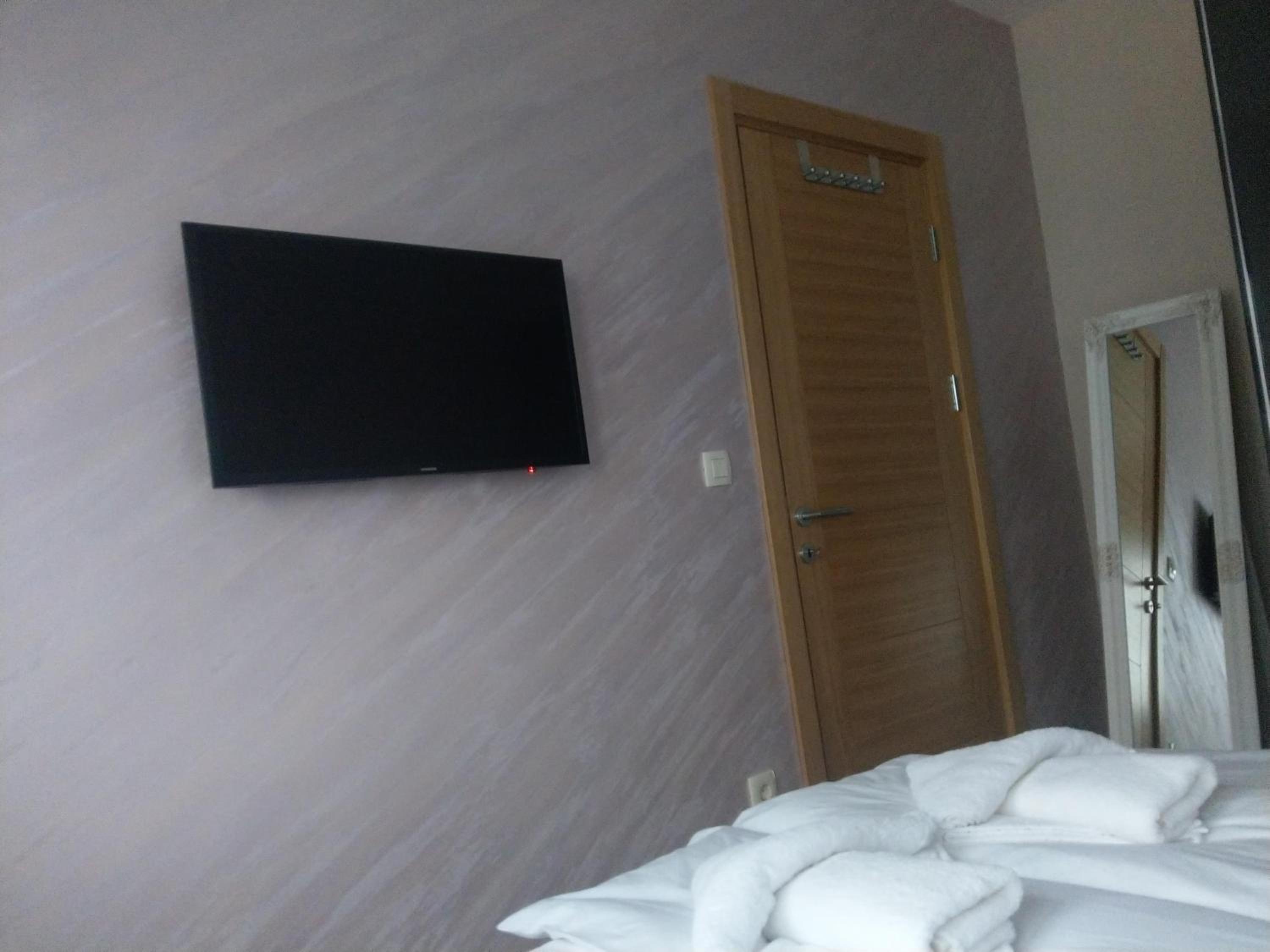 KRALJ LUX in Balkan Hill Two