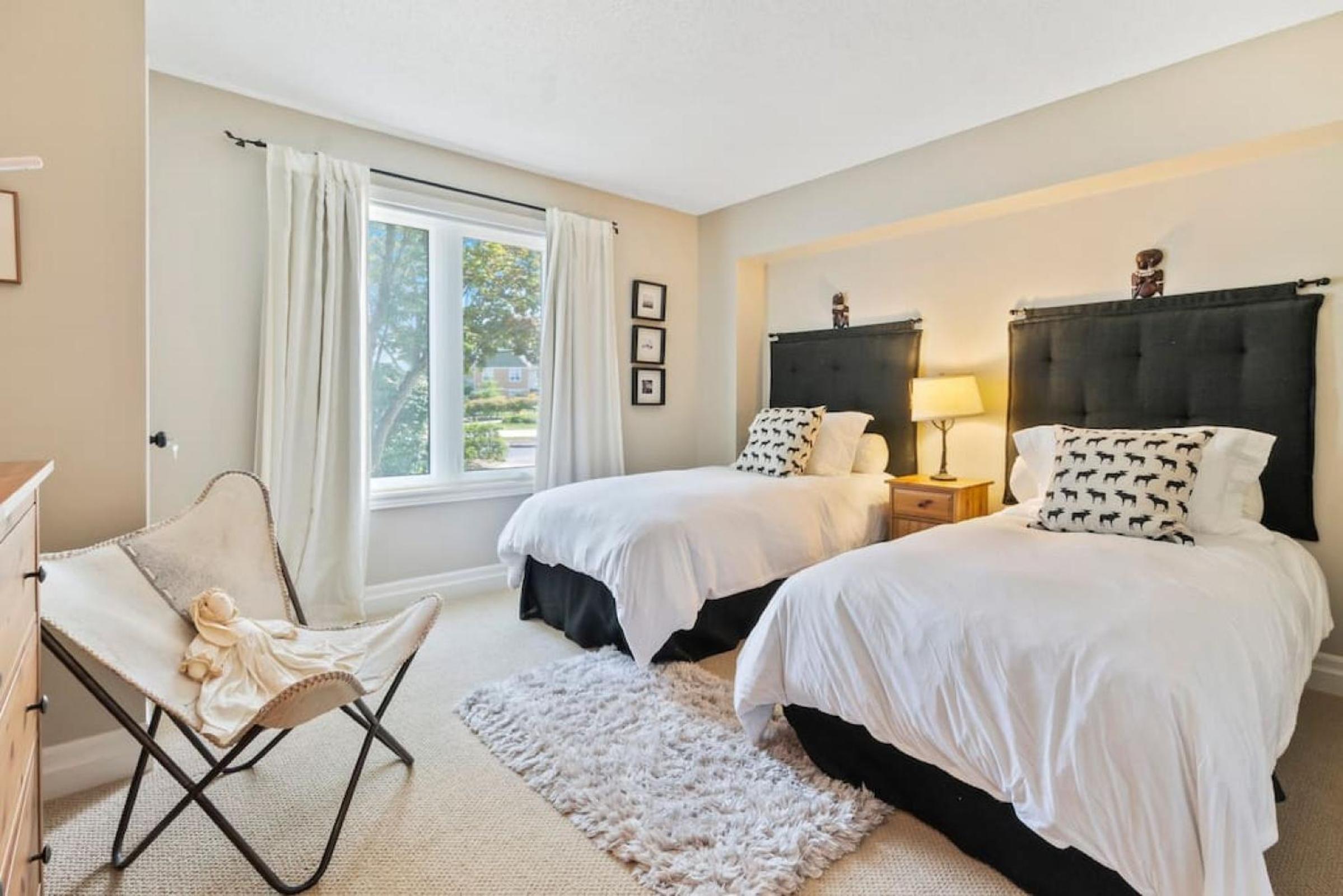 Elegant Sierra Lane Retreat 88780
