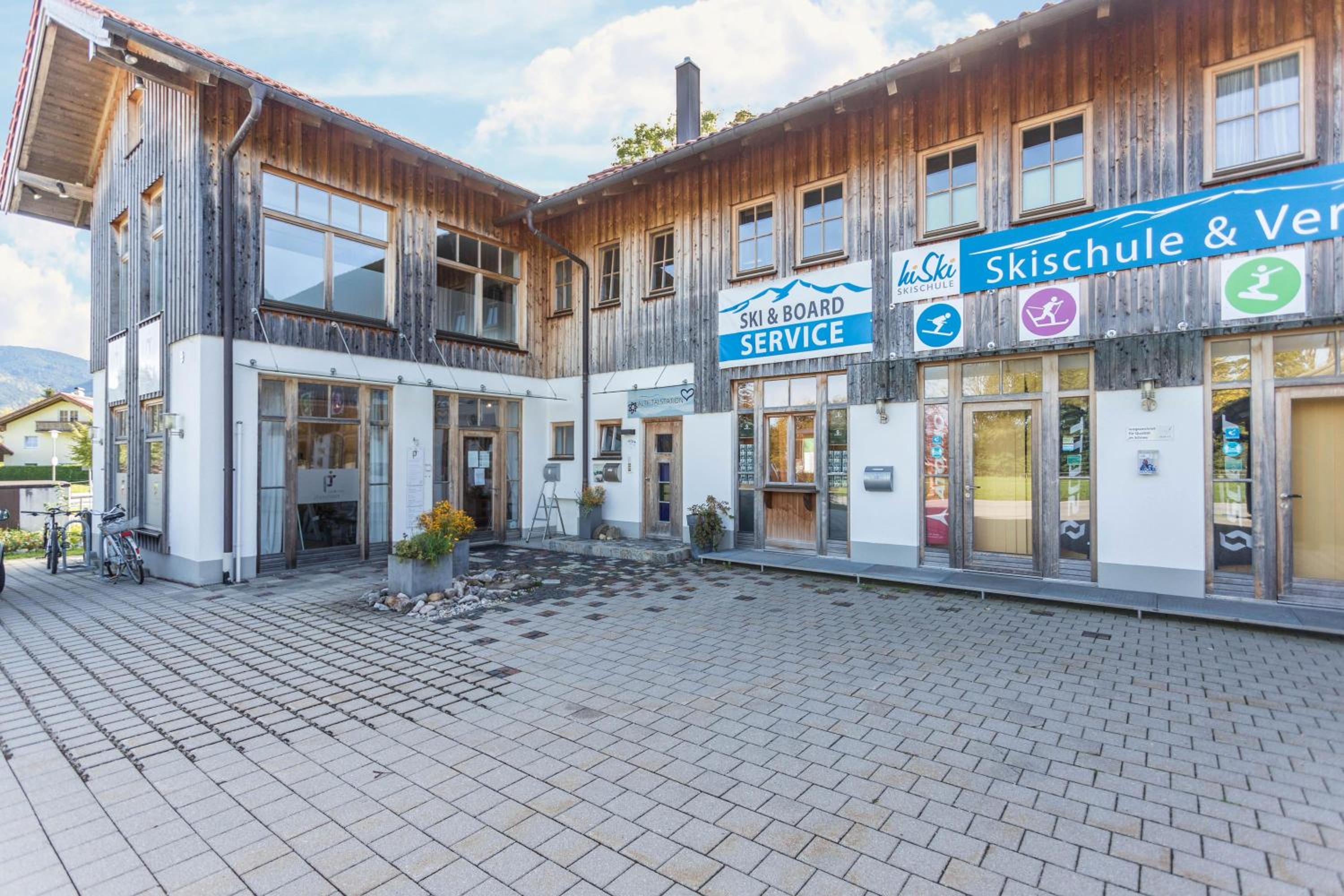 Alpen Chalet Alte Talstation view 5