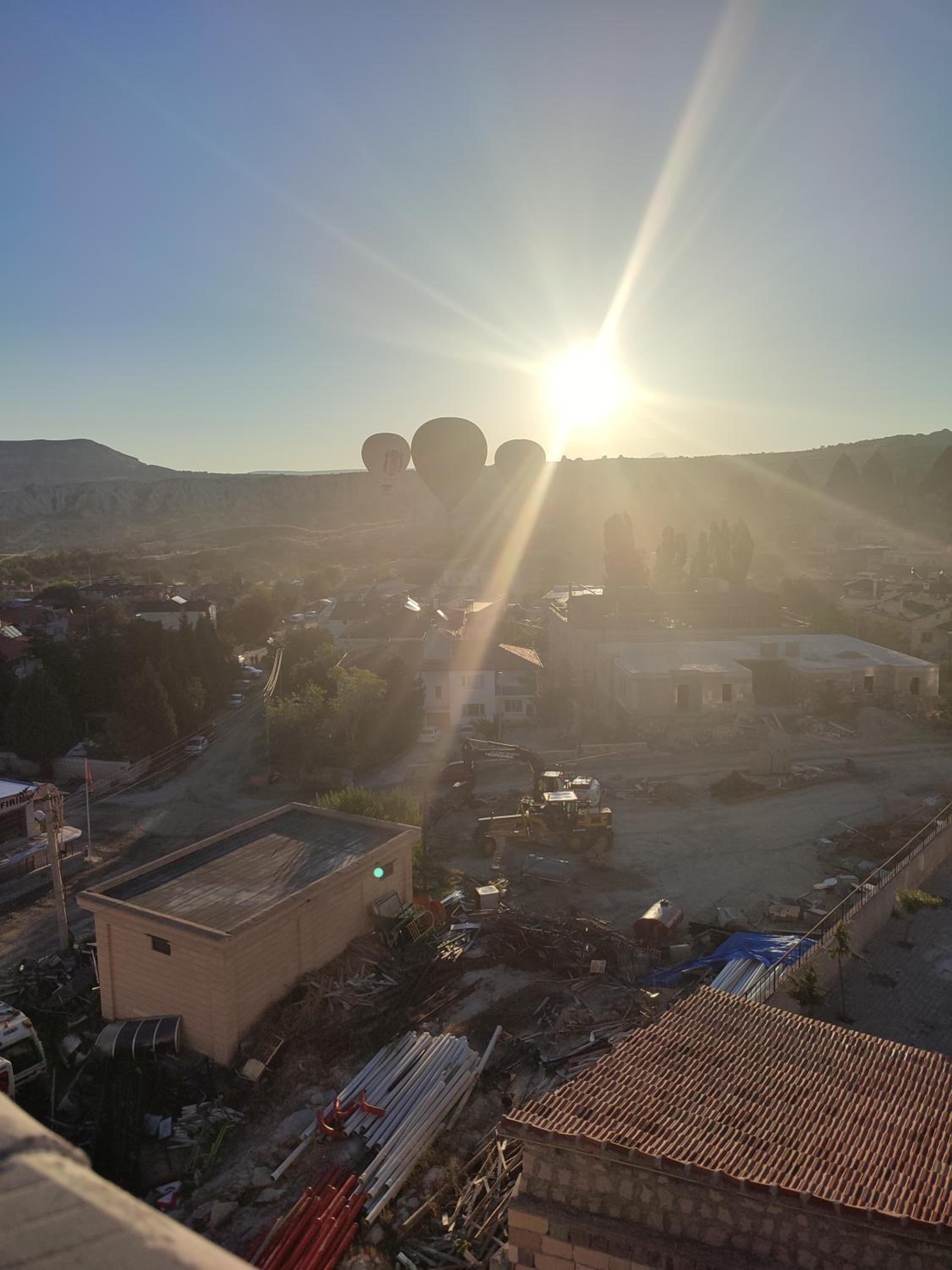 Balloon View Hotel - Image 22