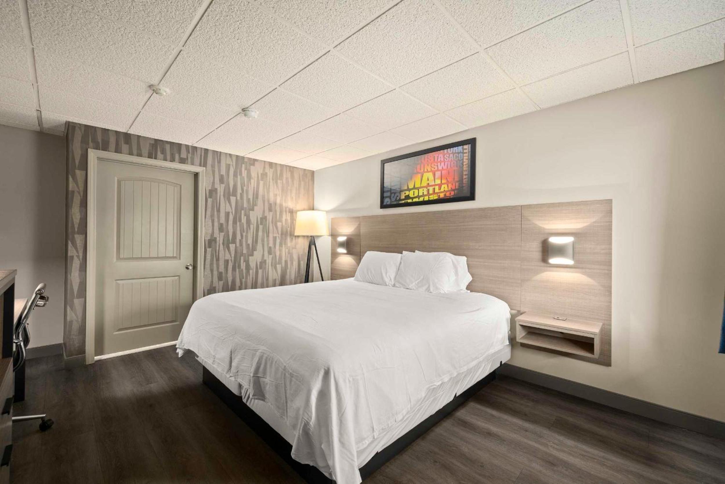 The Elmwood, Billede 9
