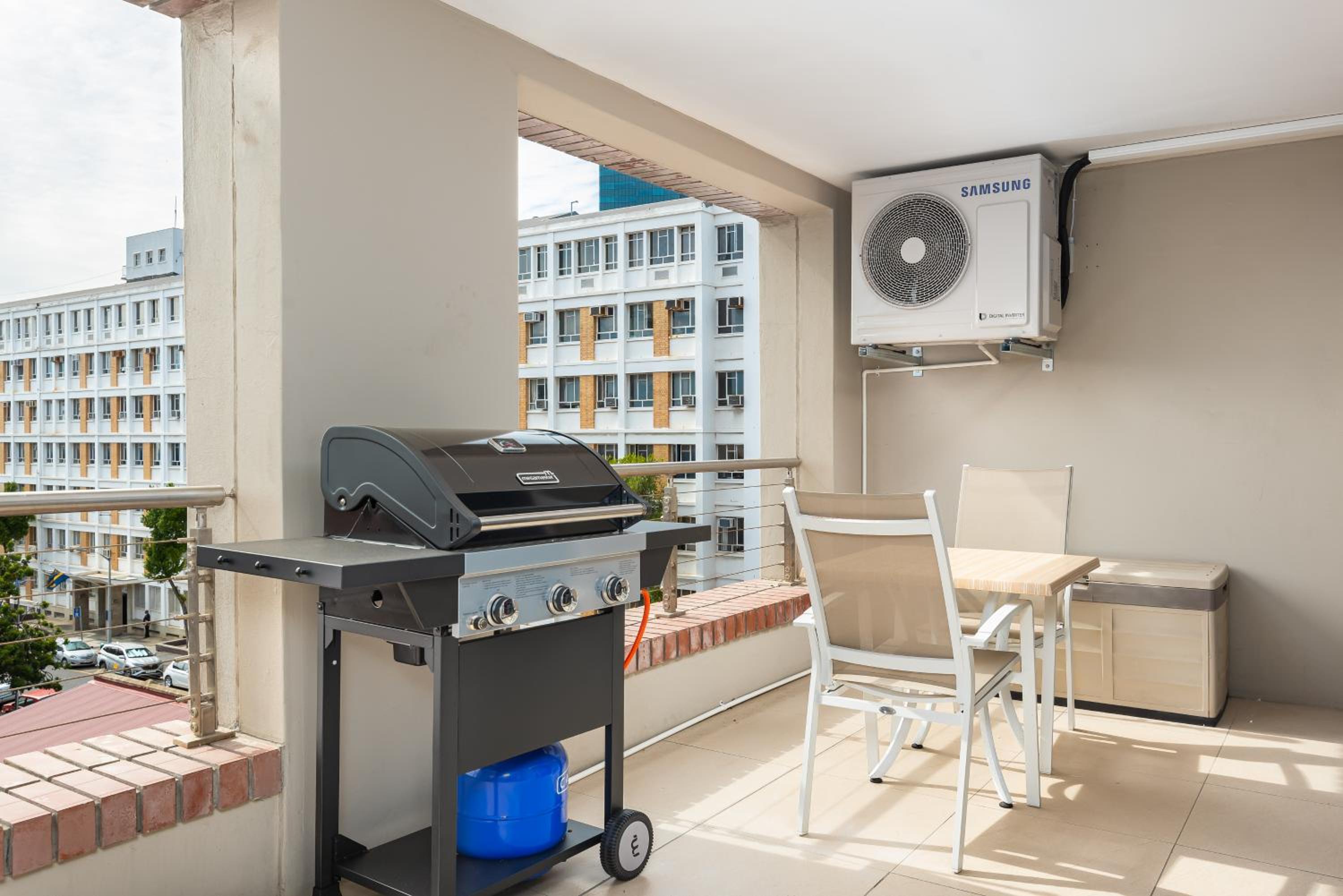 Rockwell Apartments
