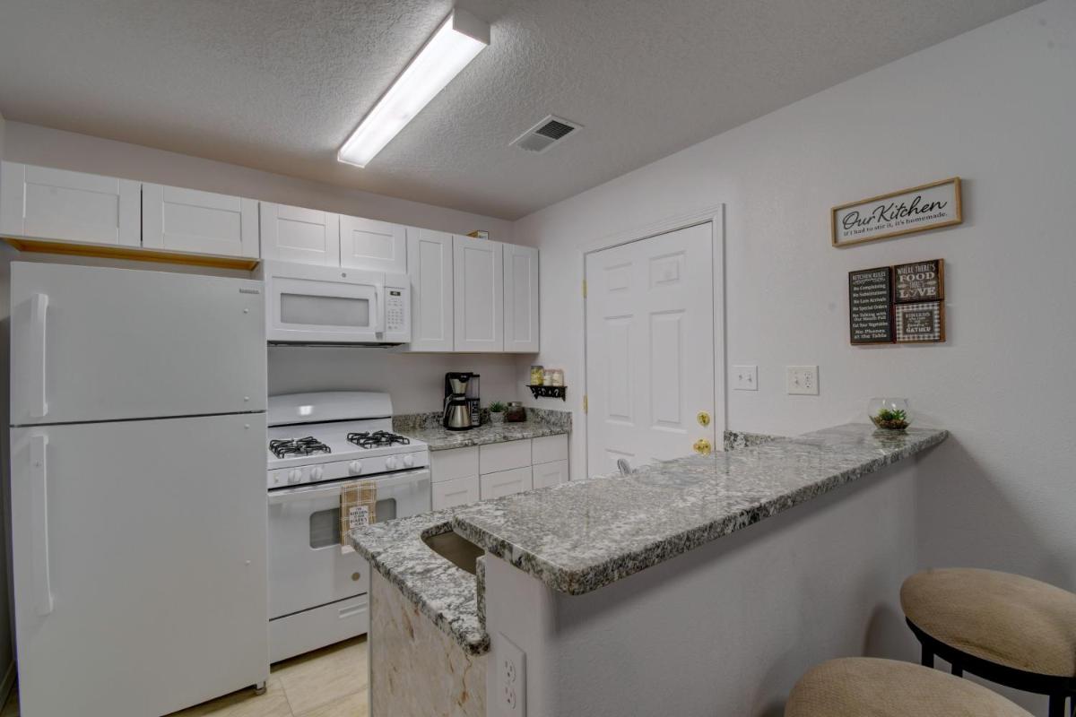 NEWLY RENOVATED home located in the heart of ABQ view 5