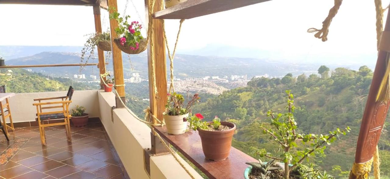 Hermosa finca con vista a la ciudad a 20 min de Bucaramanga