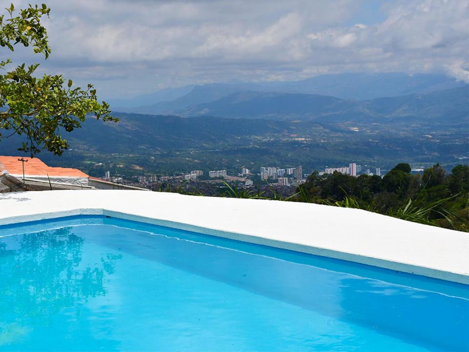 Hermosa finca con vista a la ciudad a 20 min de Bucaramanga