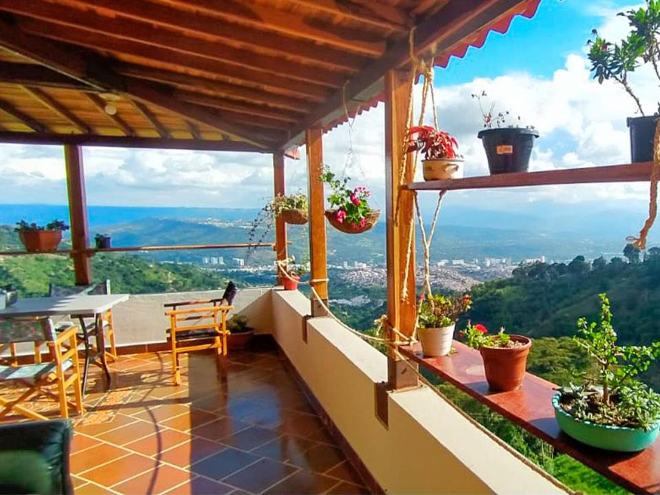 Hermosa finca con vista a la ciudad a 20 min de Bucaramanga
