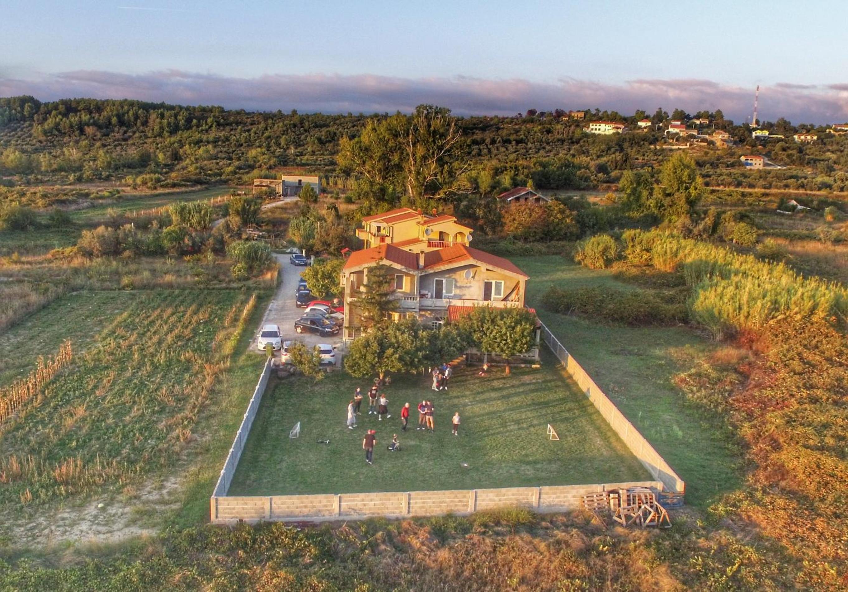 House Rose with Garden and Pool view 2