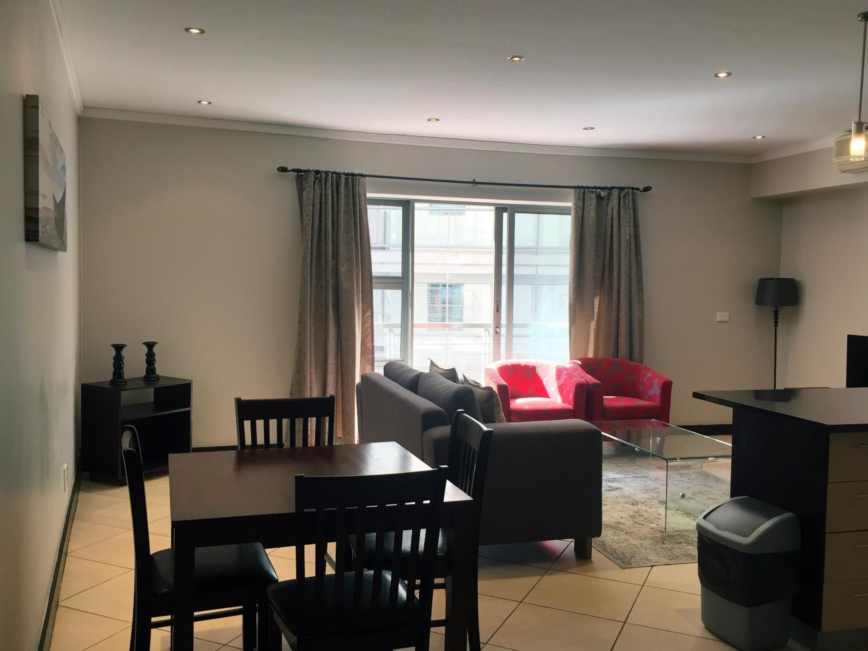 The Icon 1 Bedroom Self Catering Apartment view 5