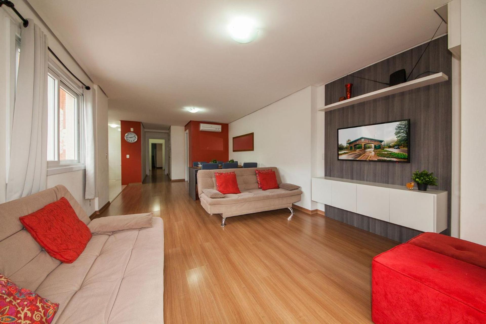 500 metros, Rua Coberta Centro - Residencial Scheifler