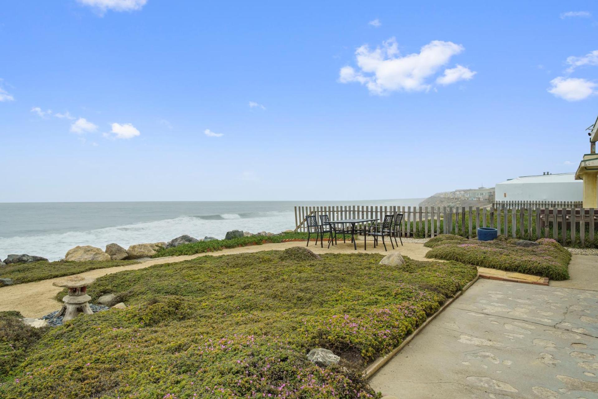 @ Marbella Lane - Oceanfront w/ unobstructed views!! view 4