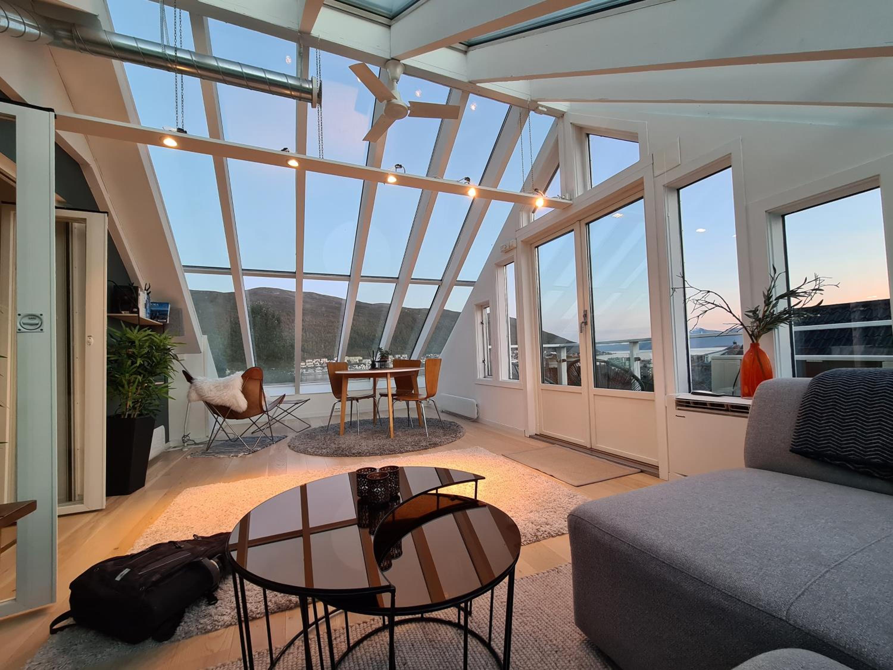 Glass roof private loft in Tromsø view 2
