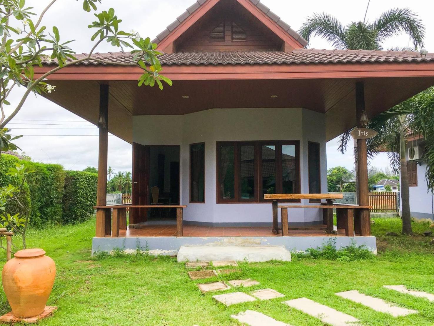 Waterside Resort