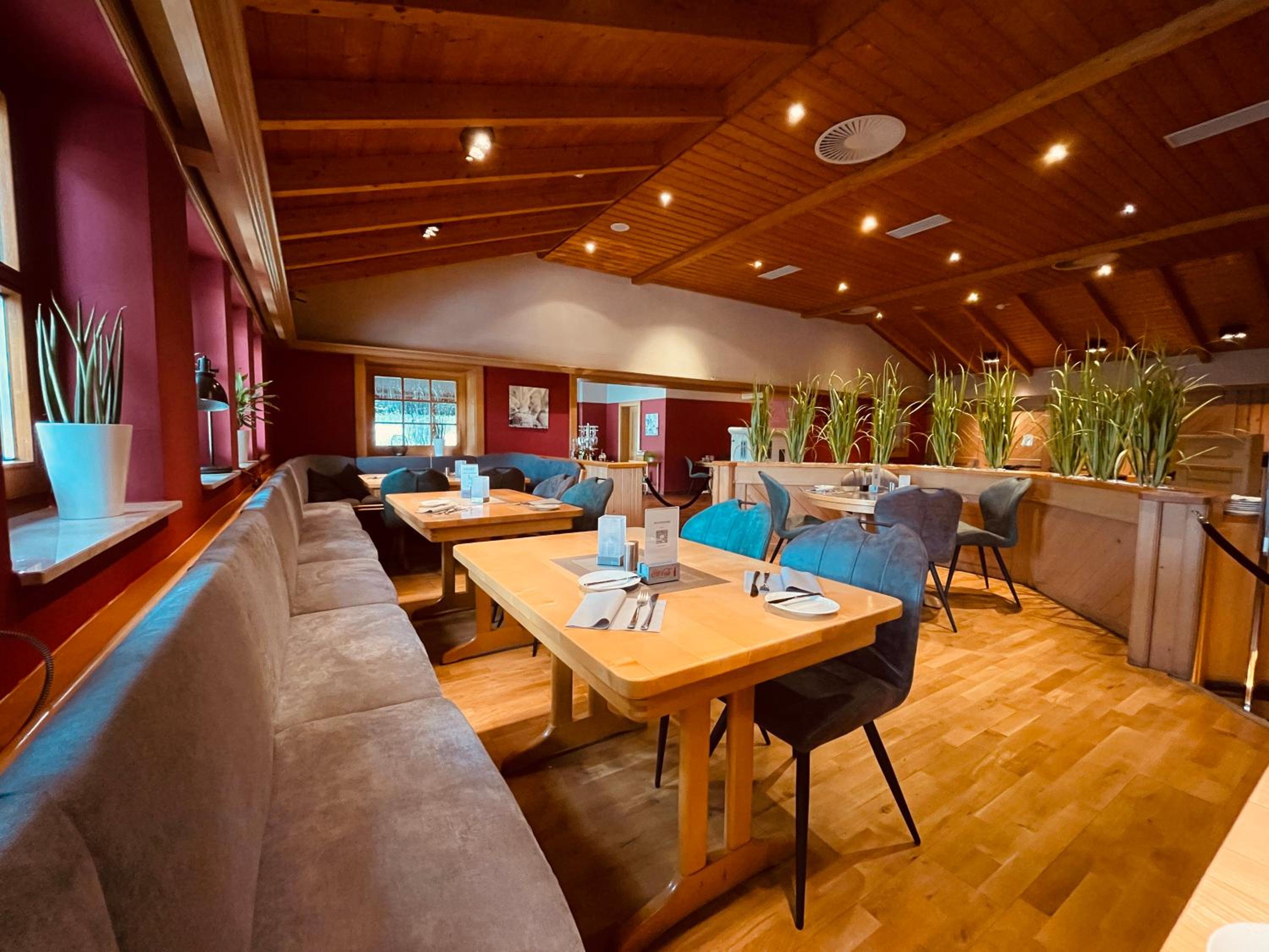 Maifeld Sport- und Tagungshotel - Property Image 6