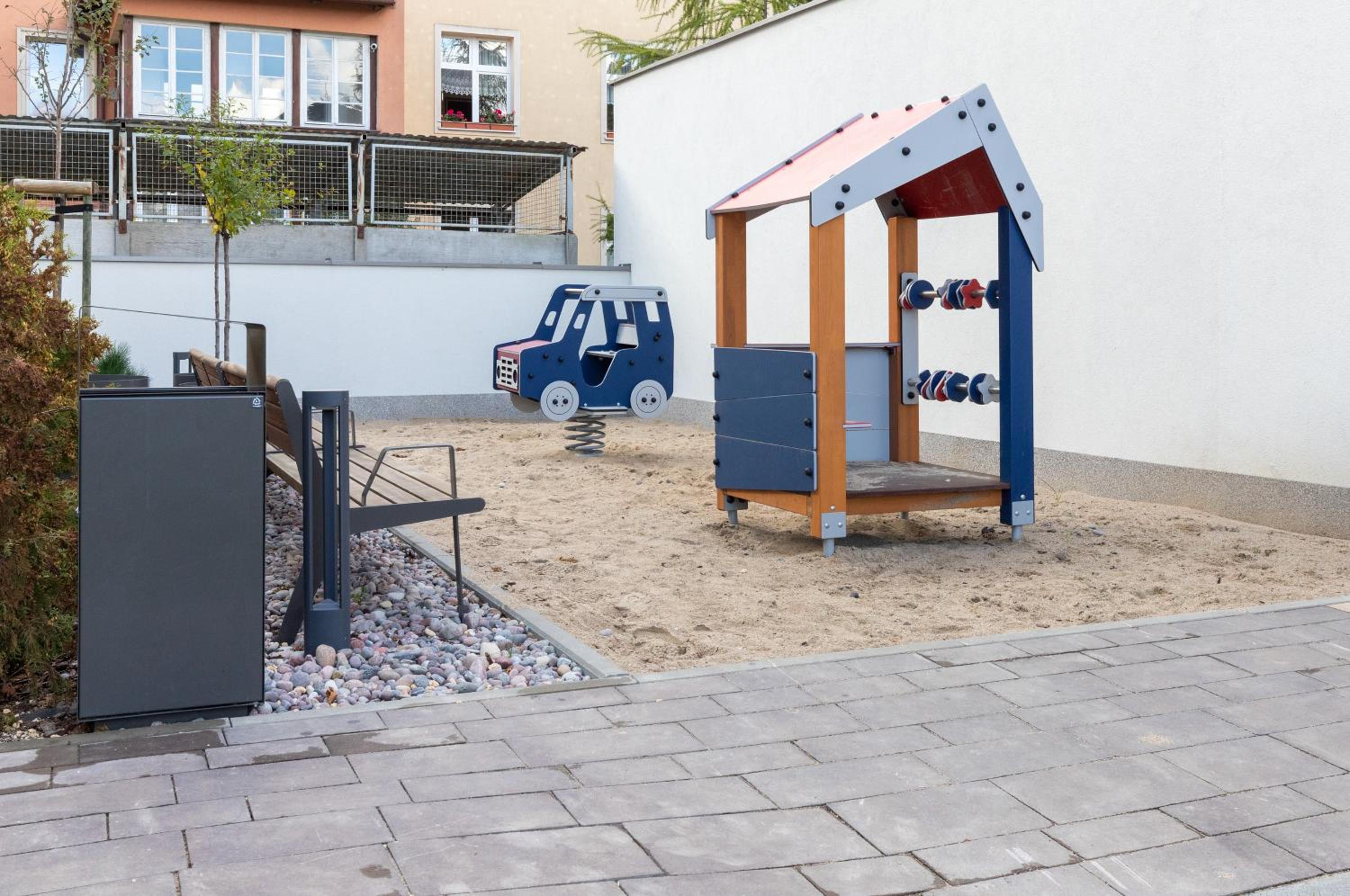 Photo 16