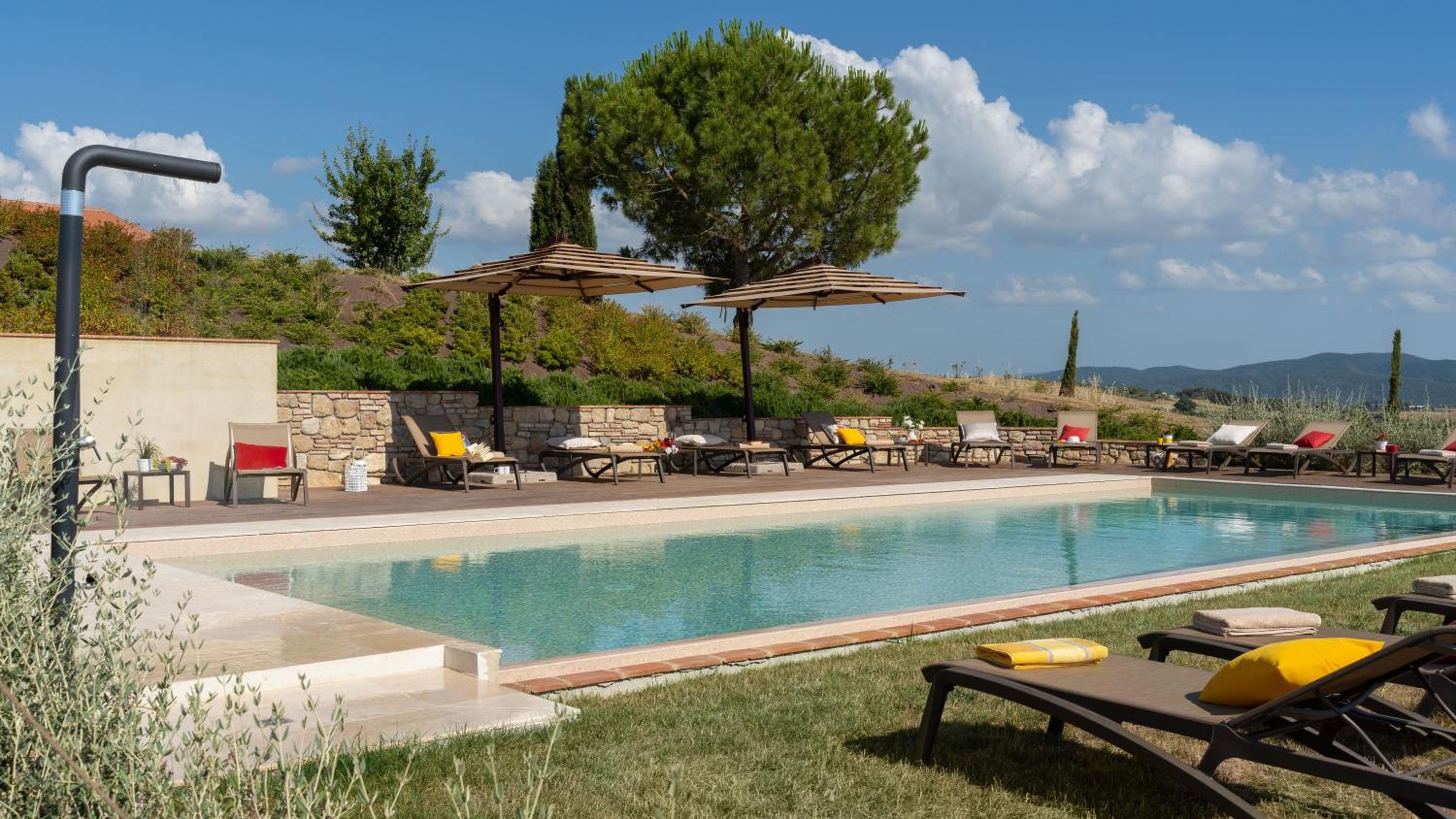 IL POGGIARELLONE 14, Emma Villas view 3