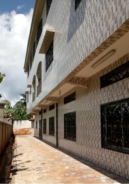 RESIDENCE DU PELERIN - Villa l'écrin de verdure à Bandjoun
