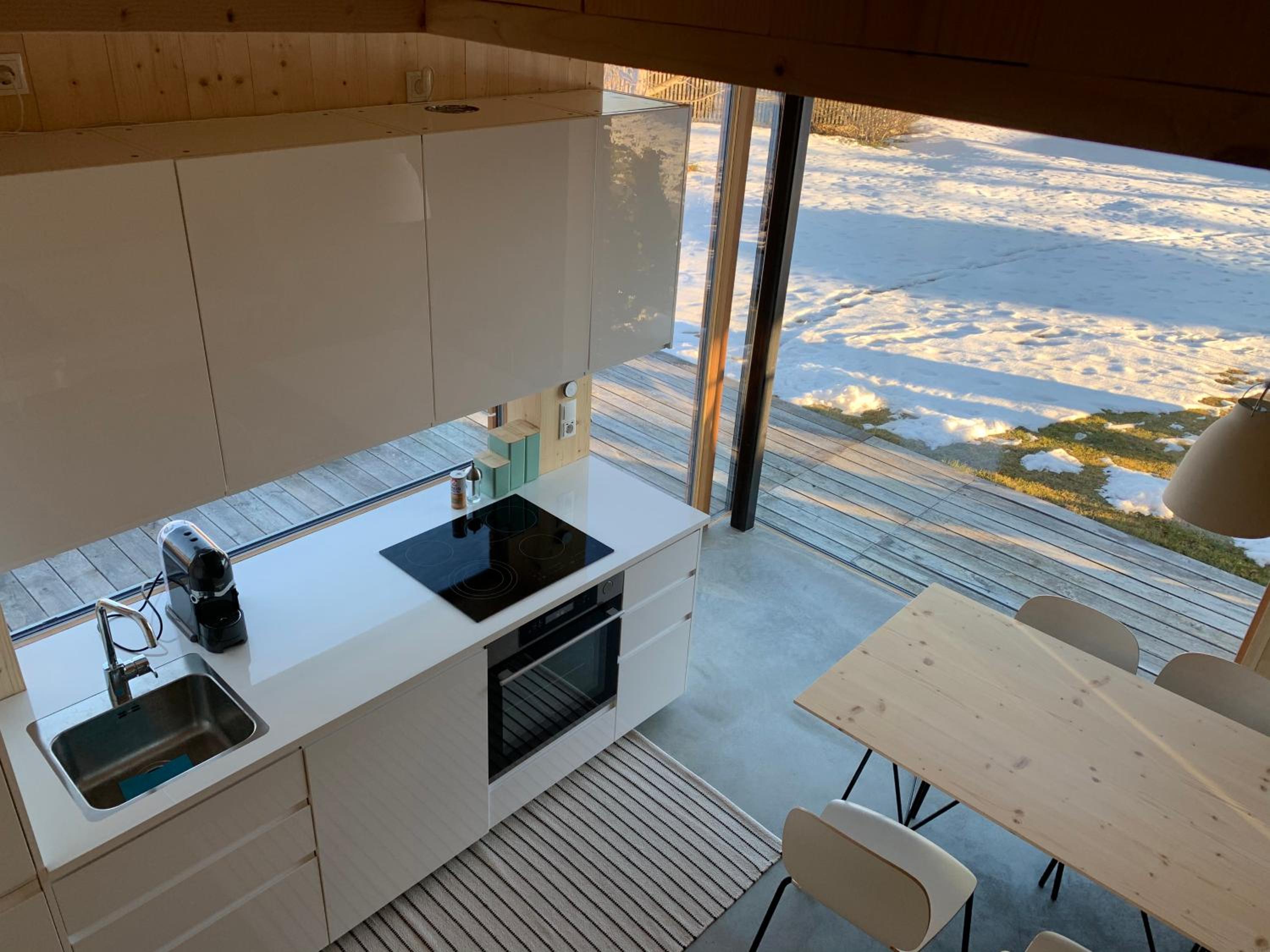Modern & Homely Nature-Apartemt