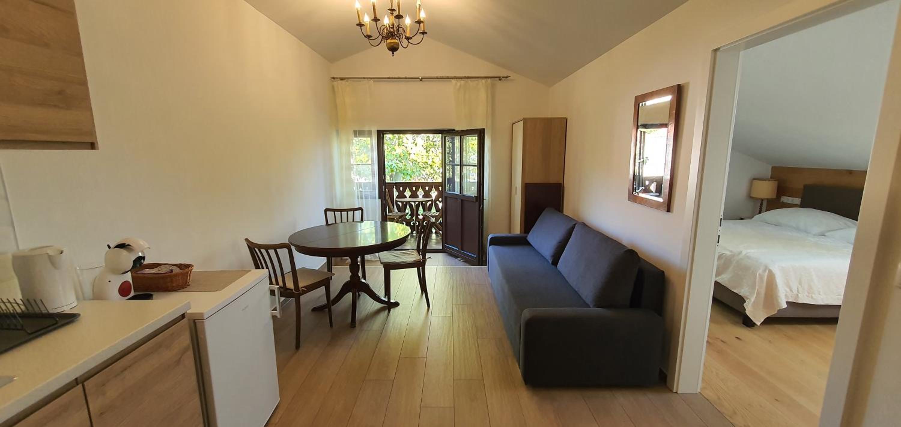 Villa Musik - apartments in historical Villa , Baden