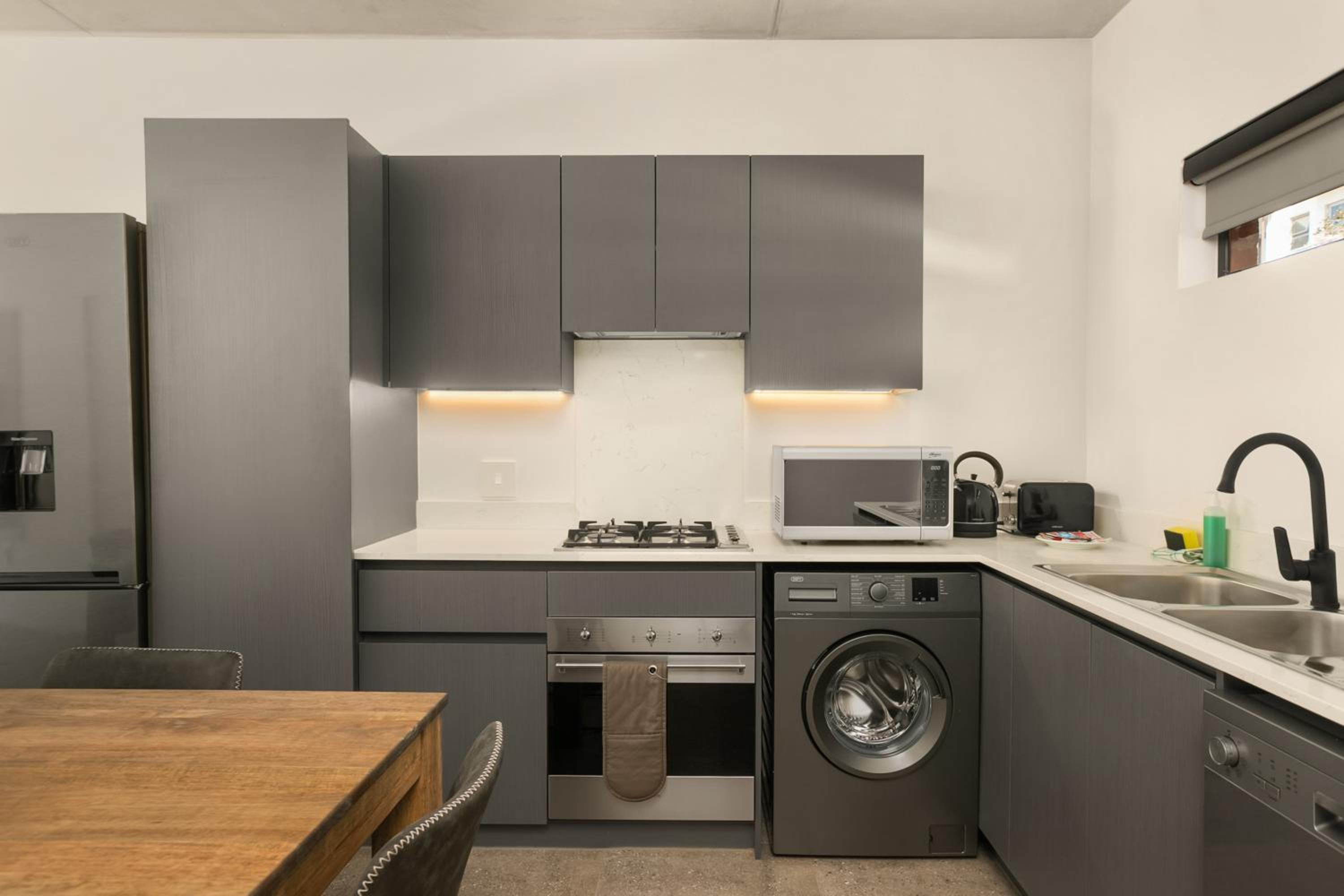 Hyde Park House Apartments