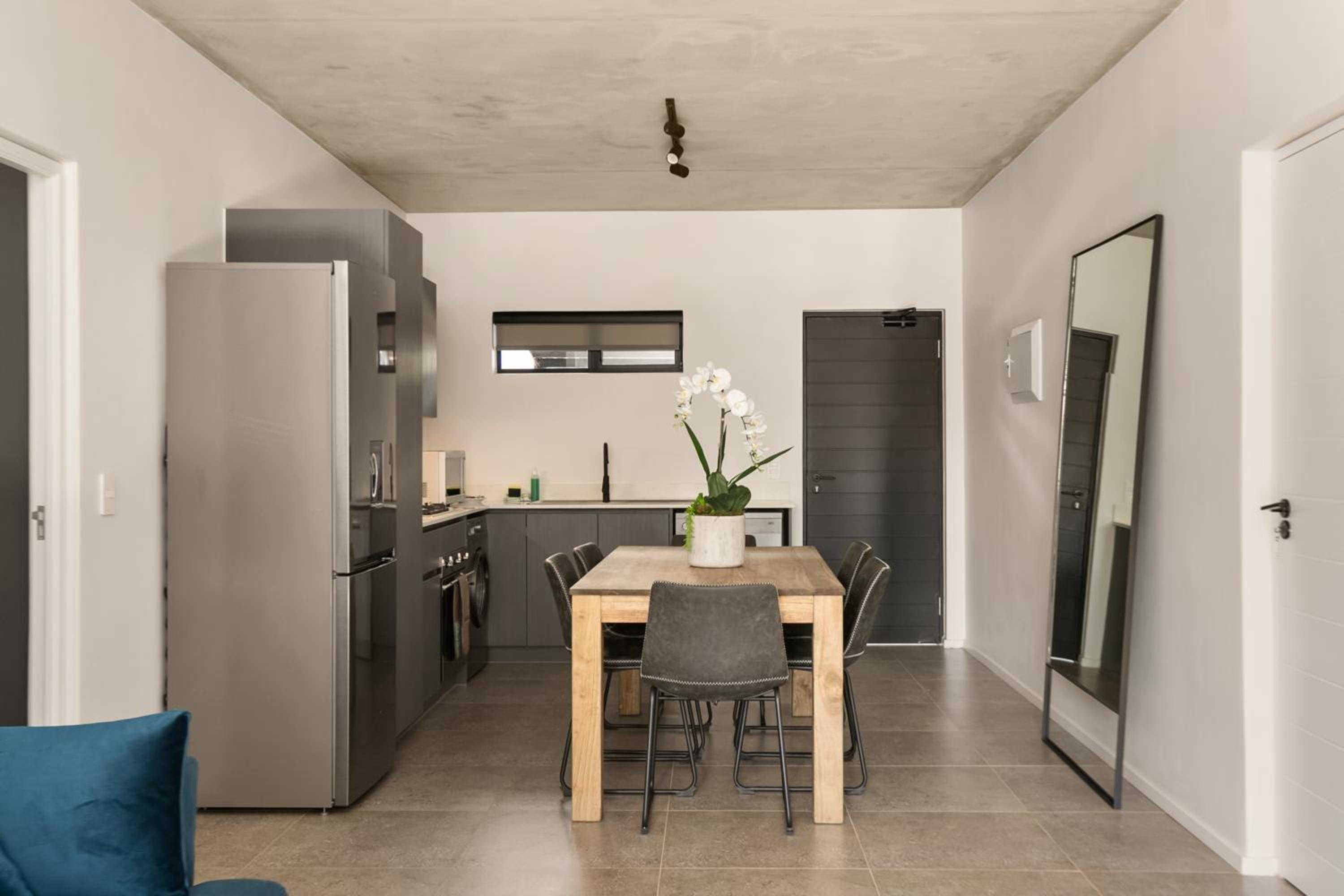 Hyde Park House Apartments photo 4