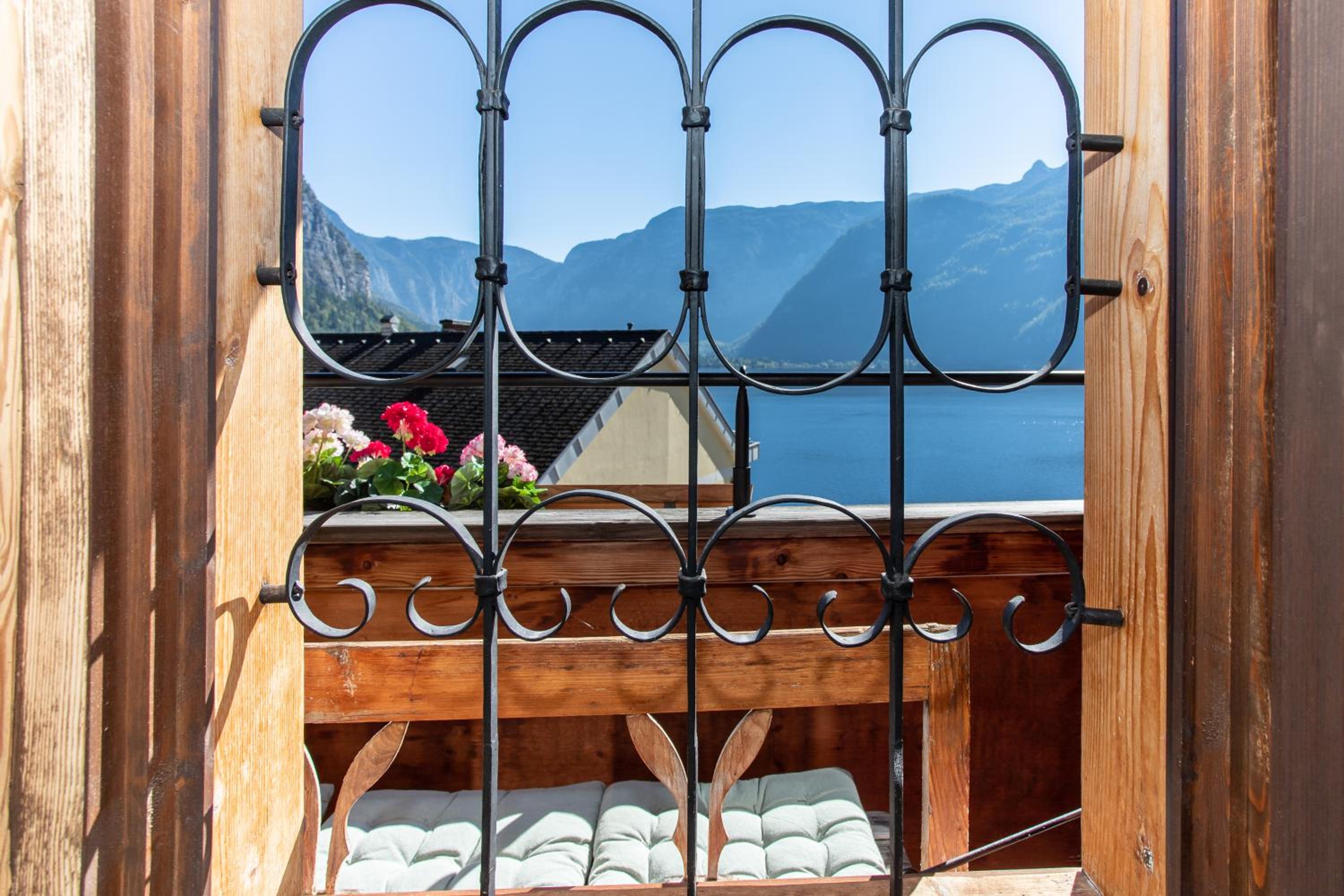 Historic Lakeview Apartments Hallstatt