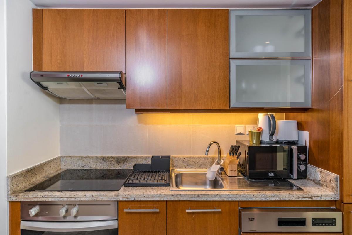 Lux BnB Standpoint Downtown BLVD Views
