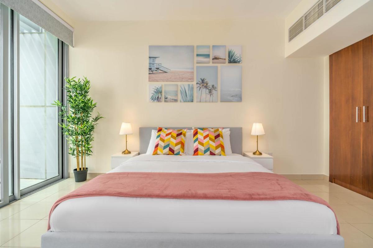 Lux BnB Standpoint Downtown BLVD Views