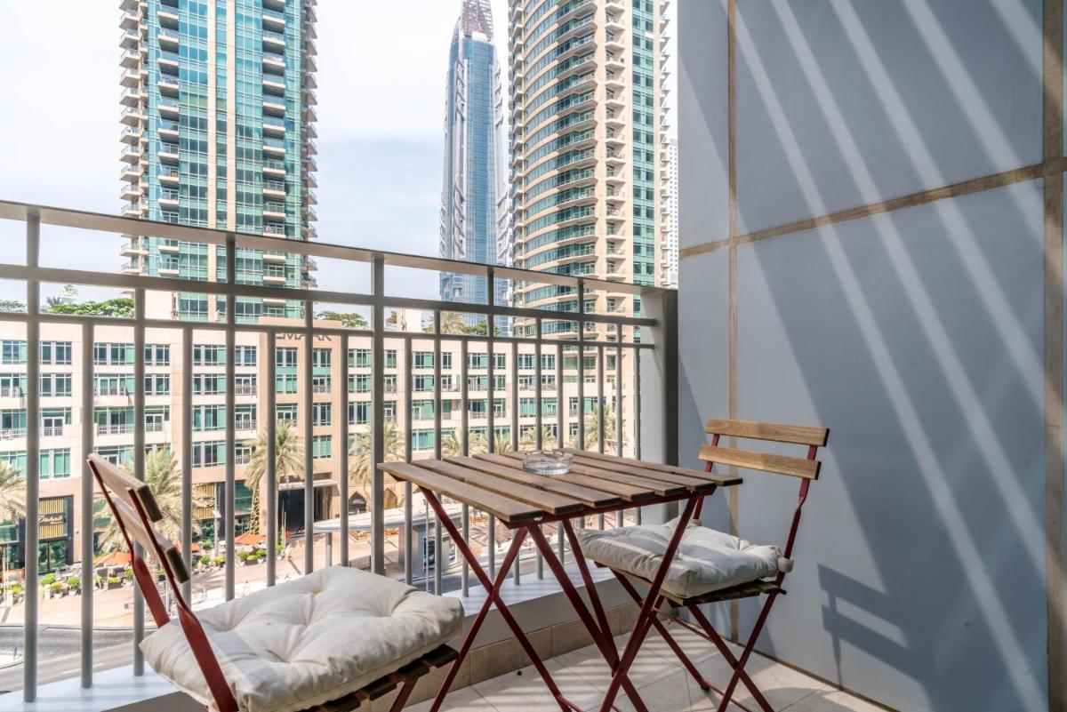 Lux BnB Standpoint Downtown BLVD Views