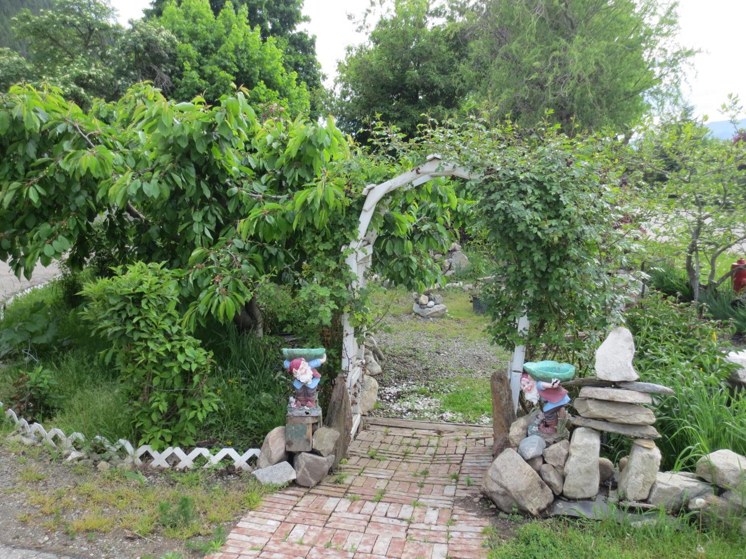 Chase Country Inn