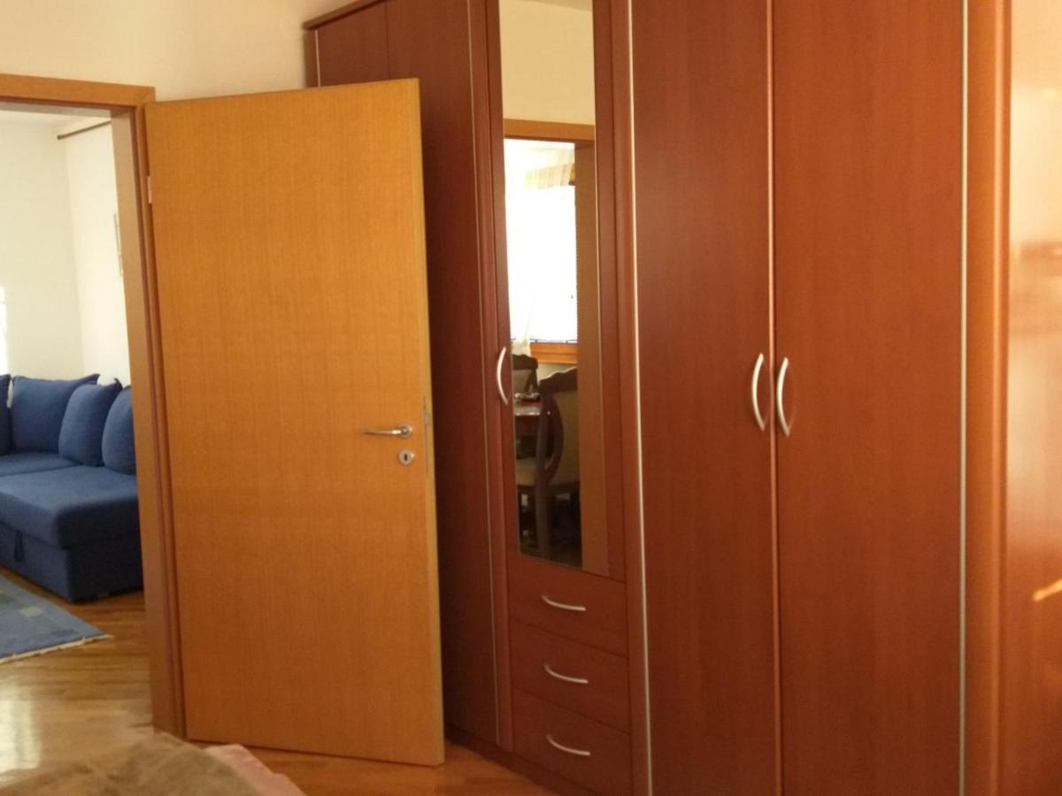 Apartman sa garažom i internetom