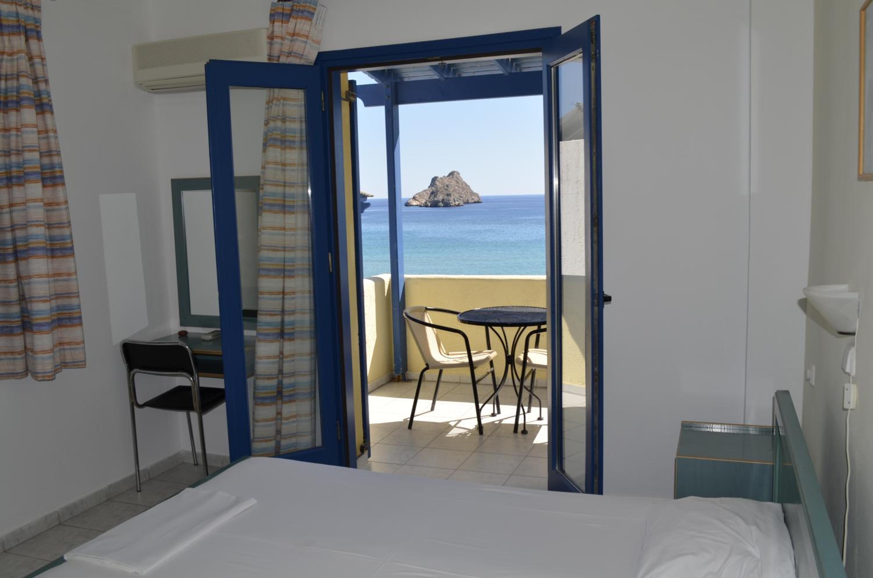 Akti Rooms
