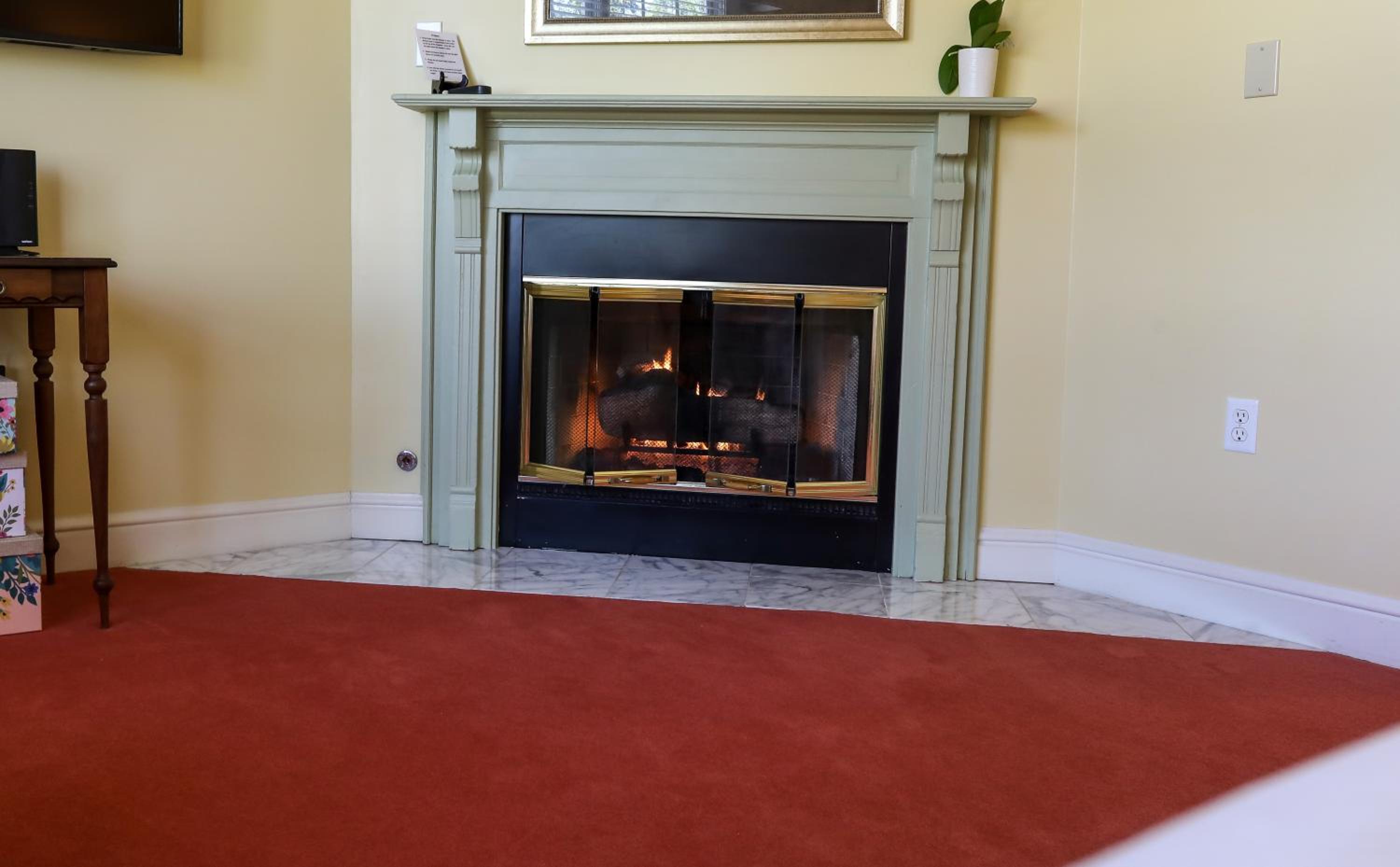 Oakmont Inn view 3