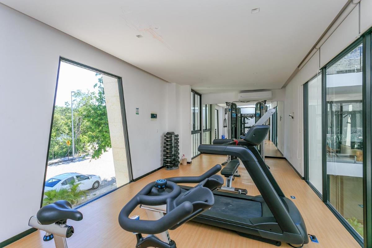 Beautifully Minimalistic Studio Wrapped in Nature by Stella Rentals - Property Image 31