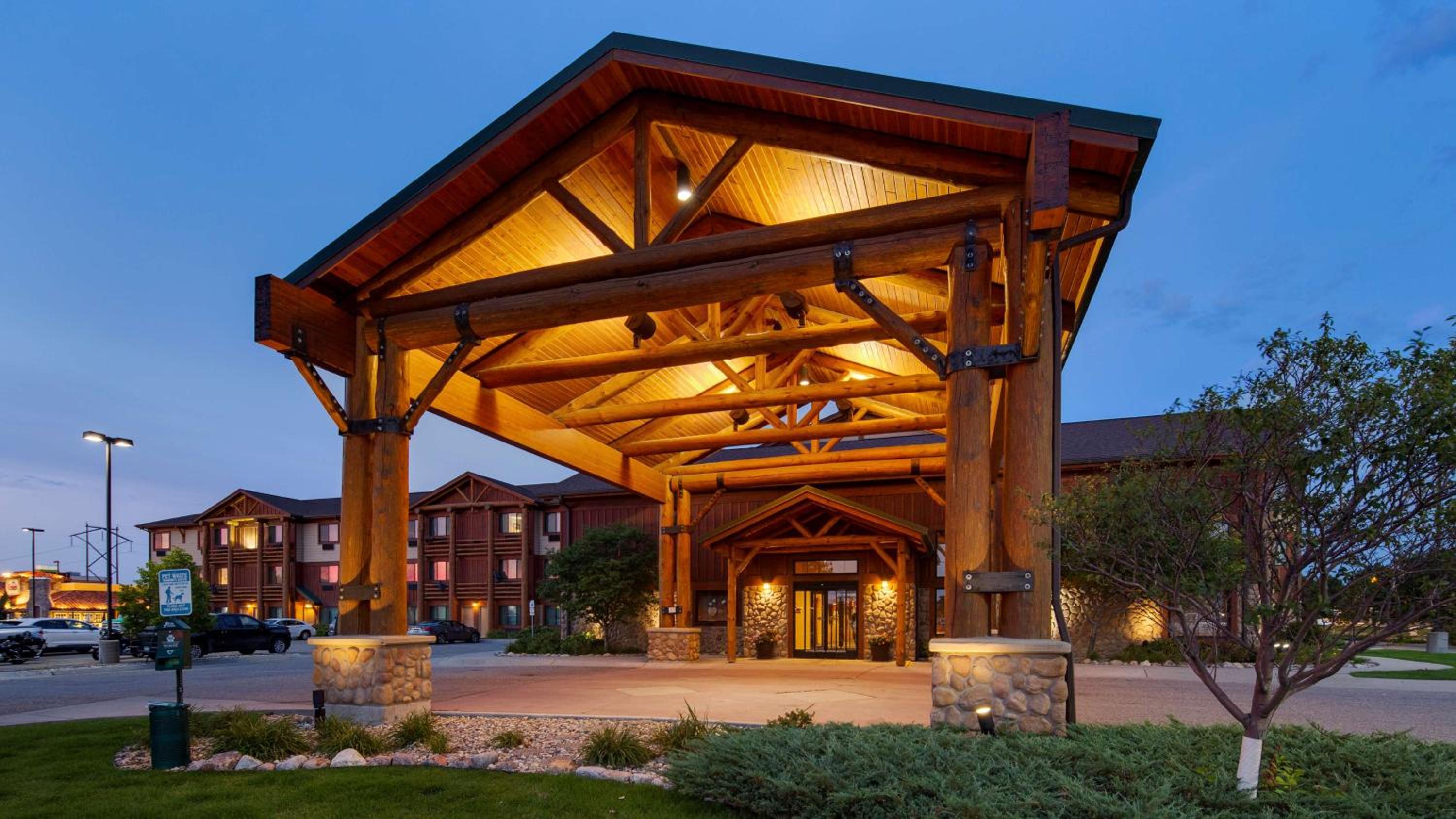 Hotel Best Western Plus Kelly Inn and Suites - Image 1