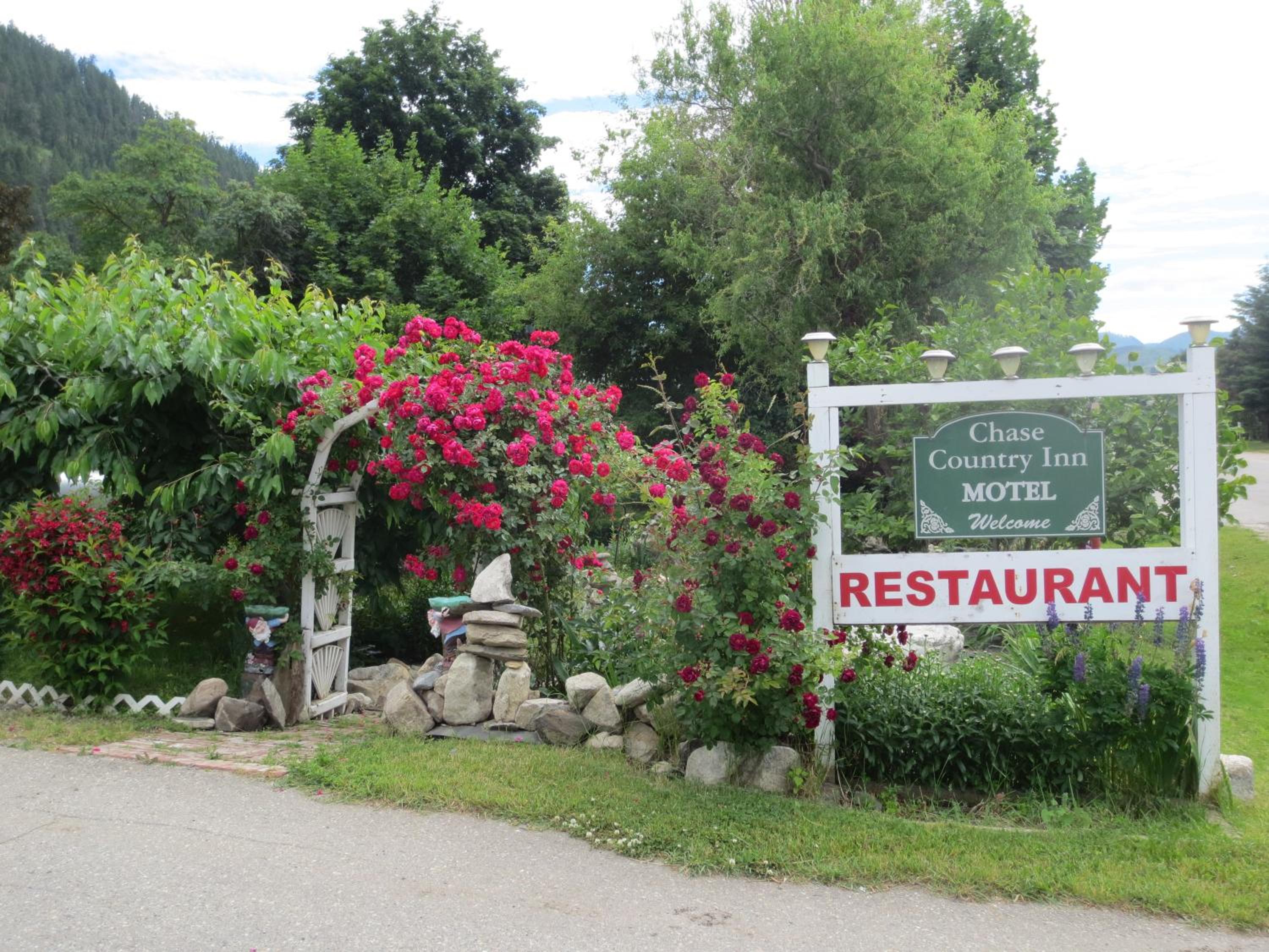 Chase Country Inn
