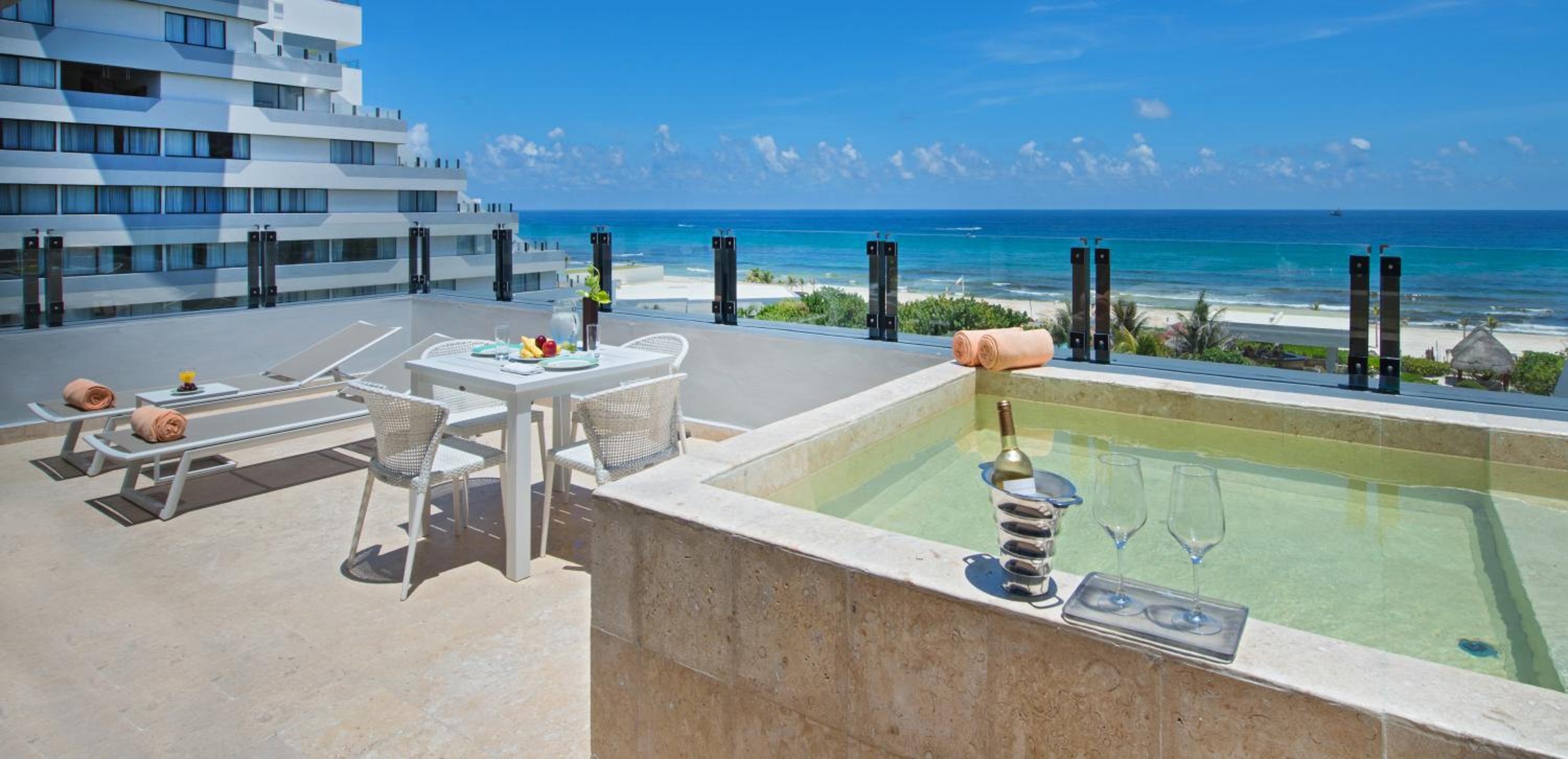 Park Royal Beach Cancun - All Inclusive