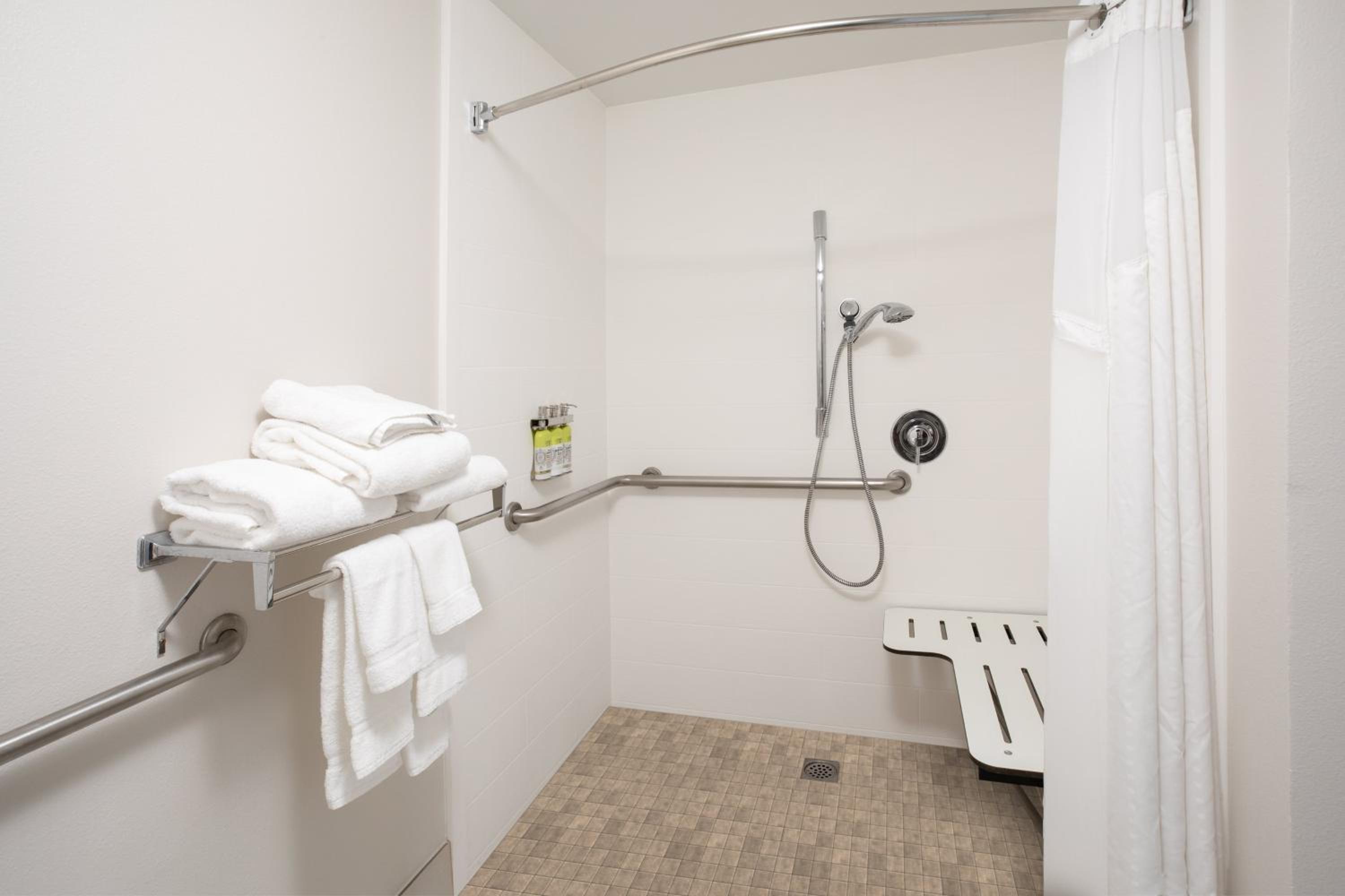 Yreka Vacations - Holiday Inn Express Yreka-Shasta Area, an IHG Hotel - Property Image 12