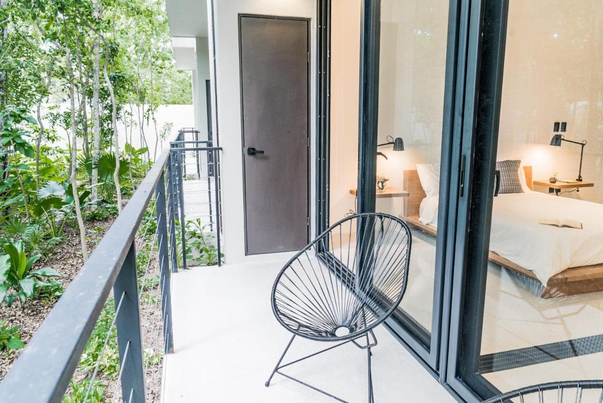 Modern & Stylish 1BR Apartment La Veleta Infinity Pool, Fitness Area & Rooftop Lounge view 5