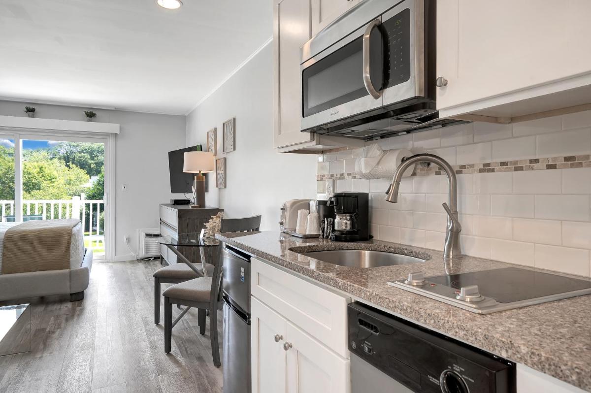 East Hampton House Resort 4