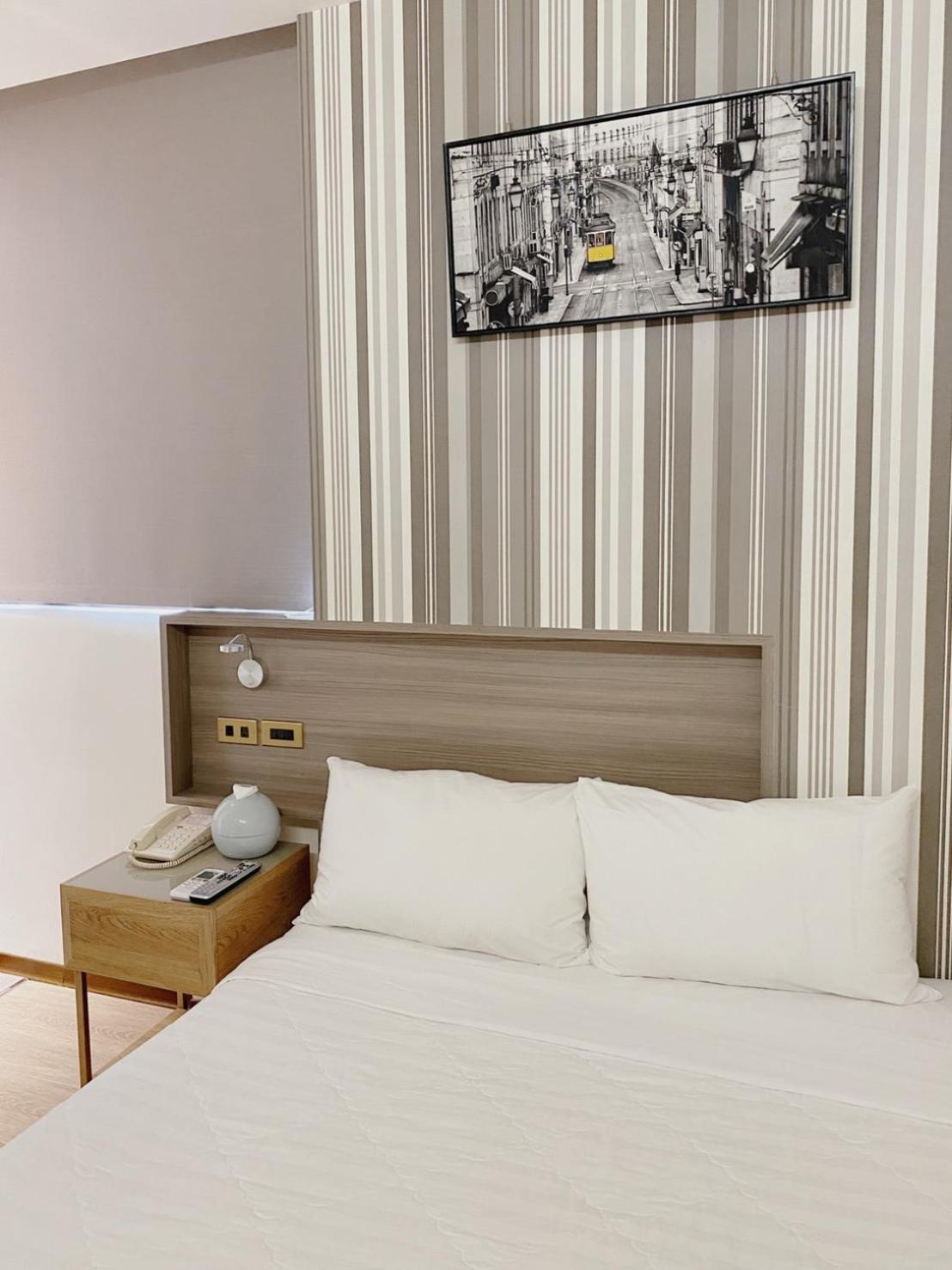 H Hotel
