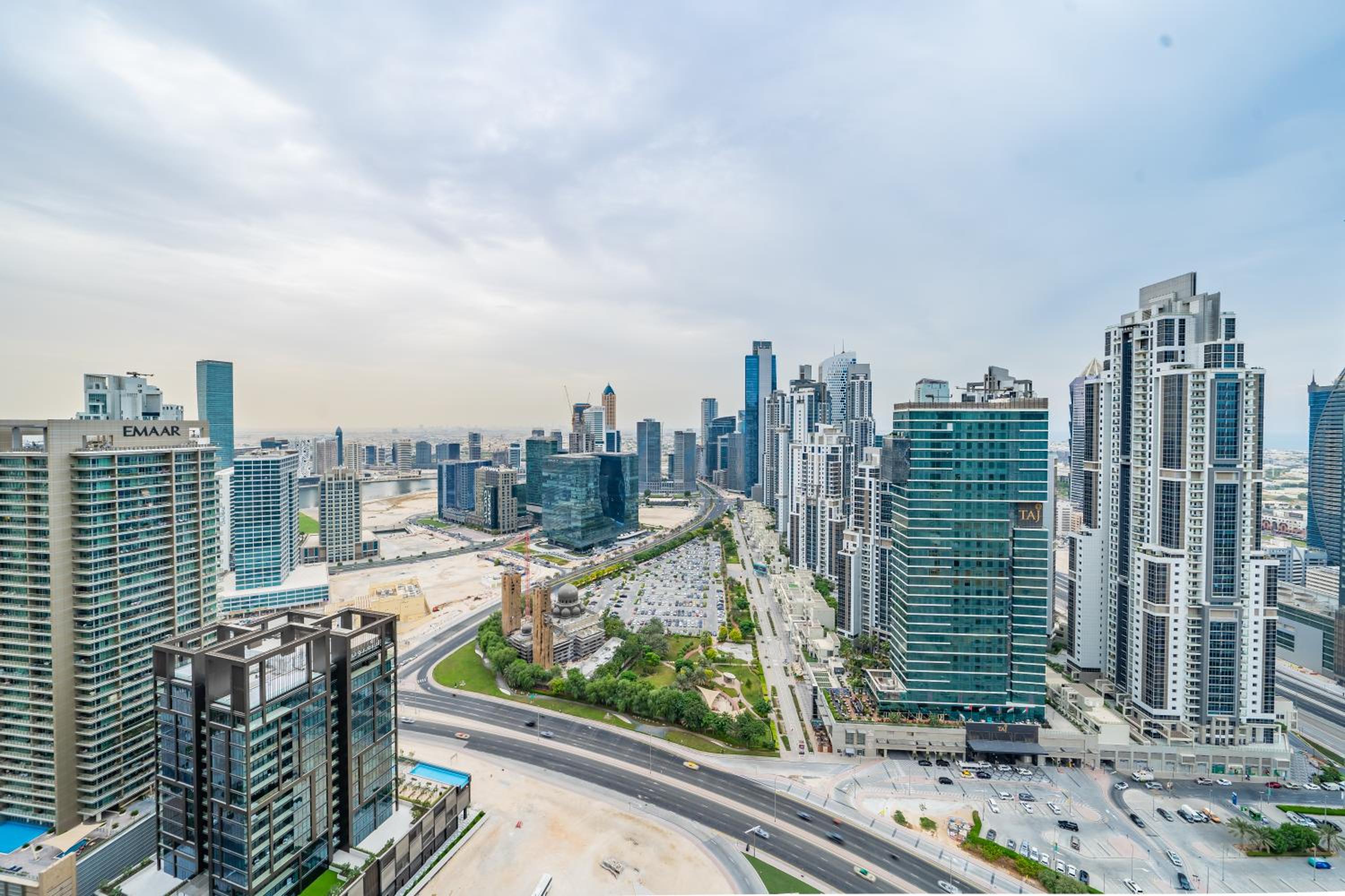 Breathtaking City Views From DT Apt with Terrace