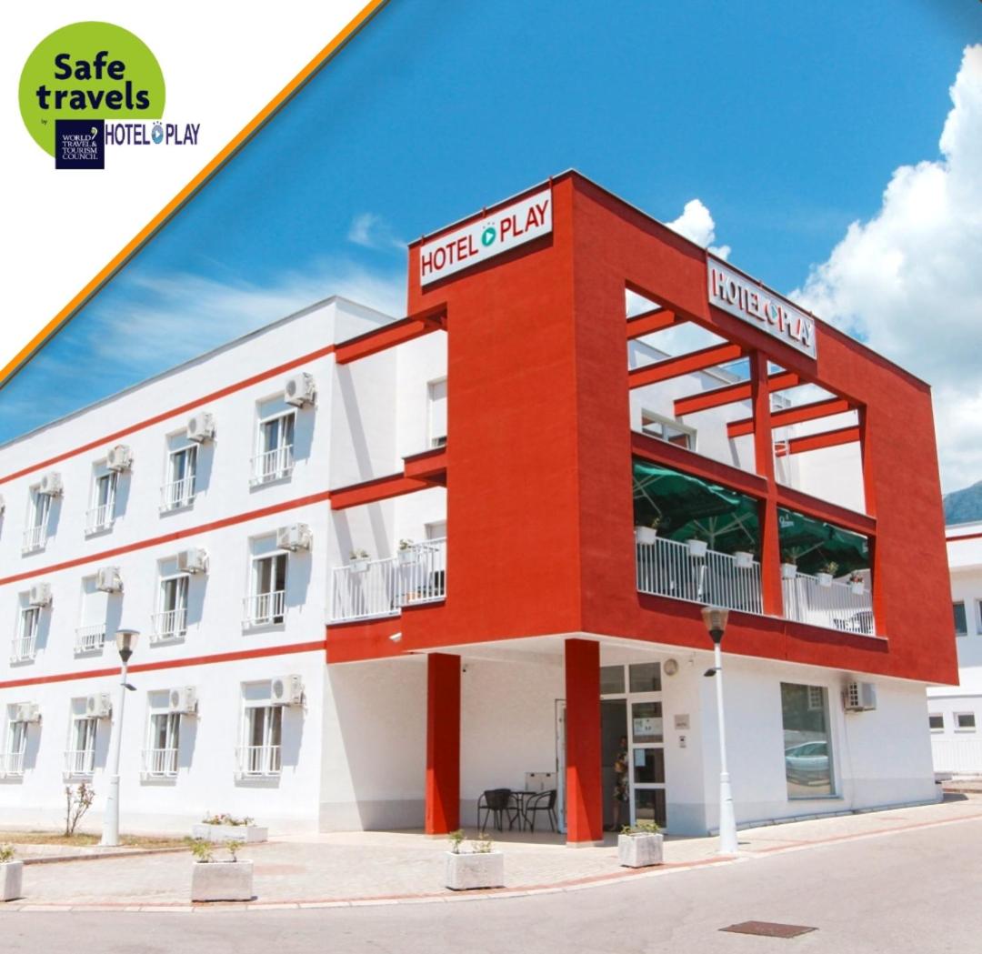 Hotel Play - Image 1