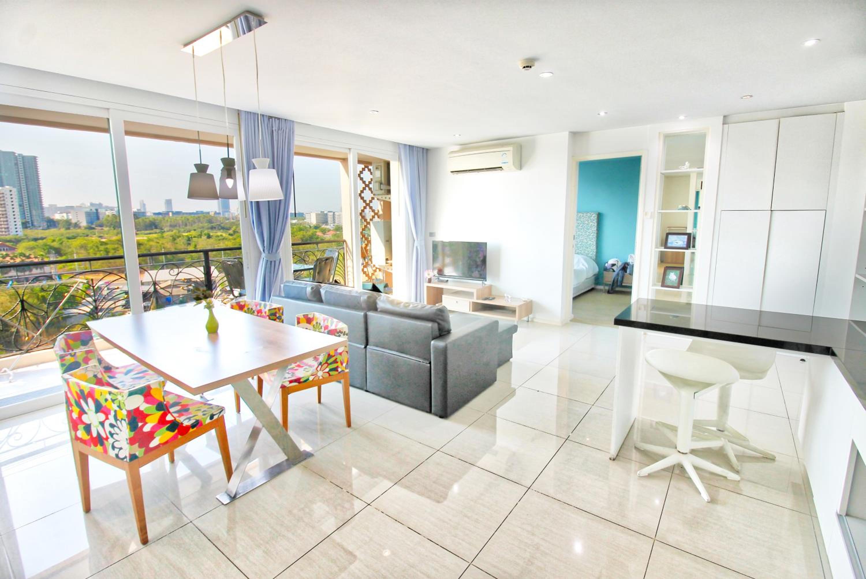 Atlantis Residence - Huge Saltwater Waterpark, Gym & Kids Playground - Free Parking
