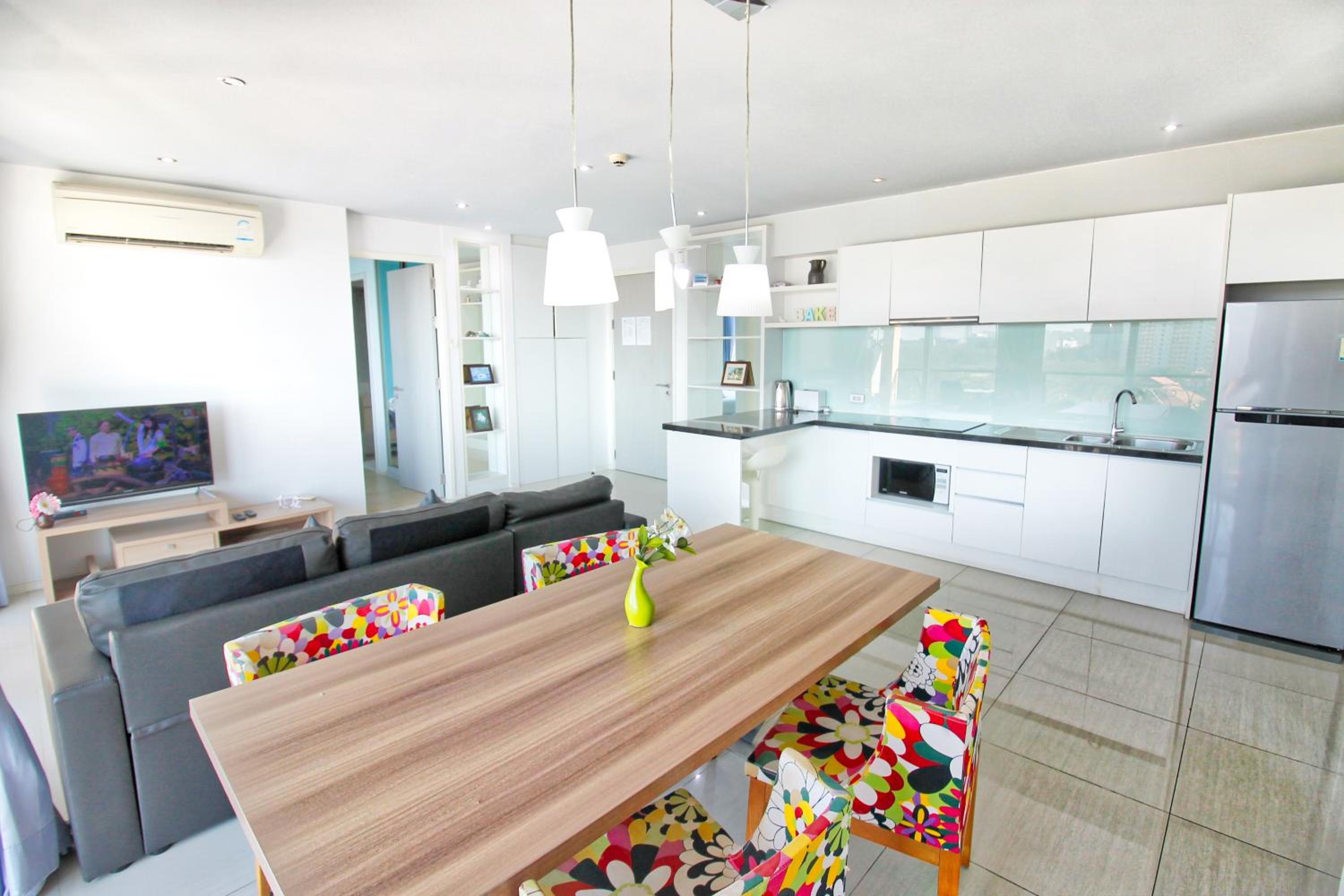 Atlantis Residence - Huge Saltwater Waterpark, Gym & Kids Playground - Free Parking