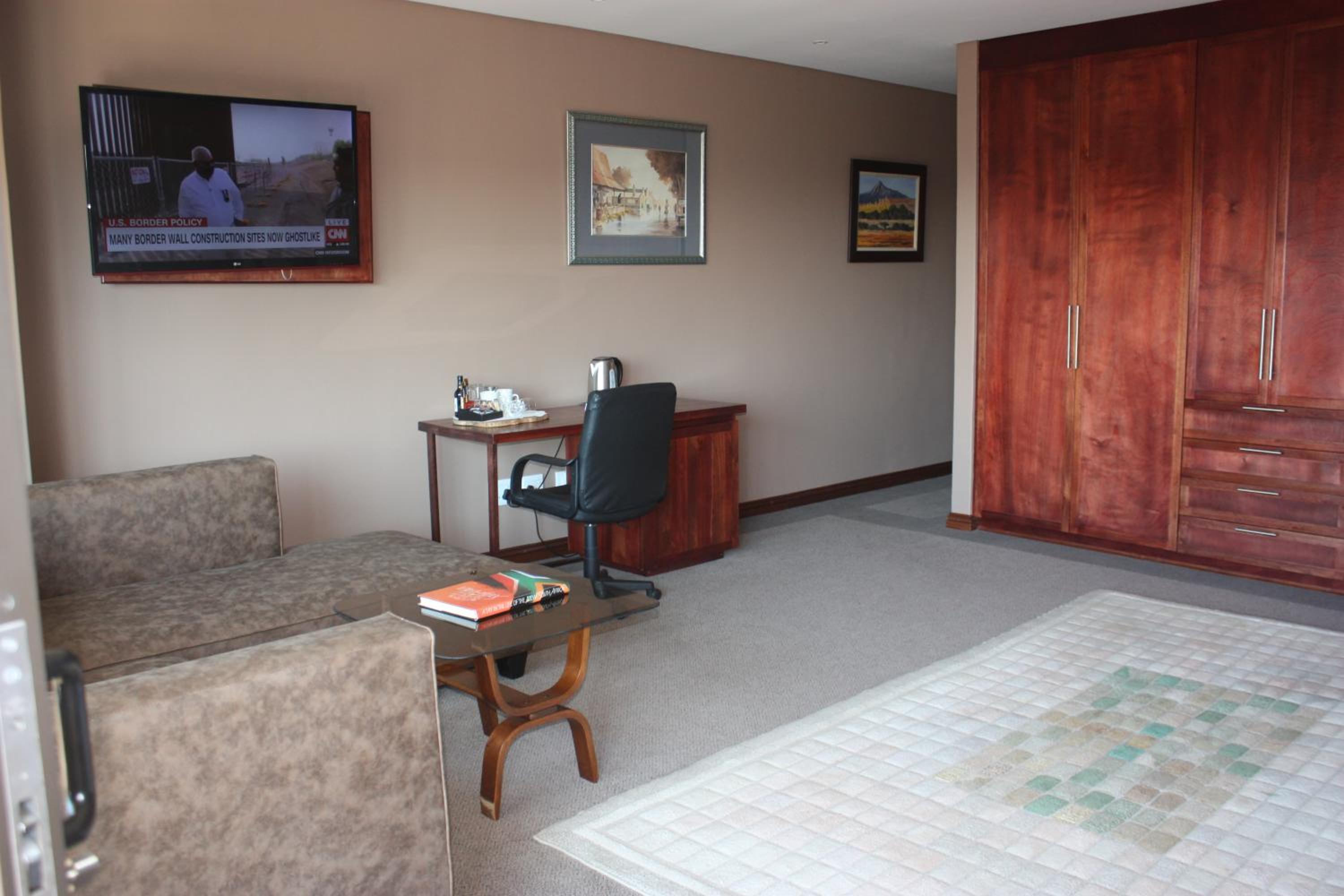 Over The Moon Guesthouse