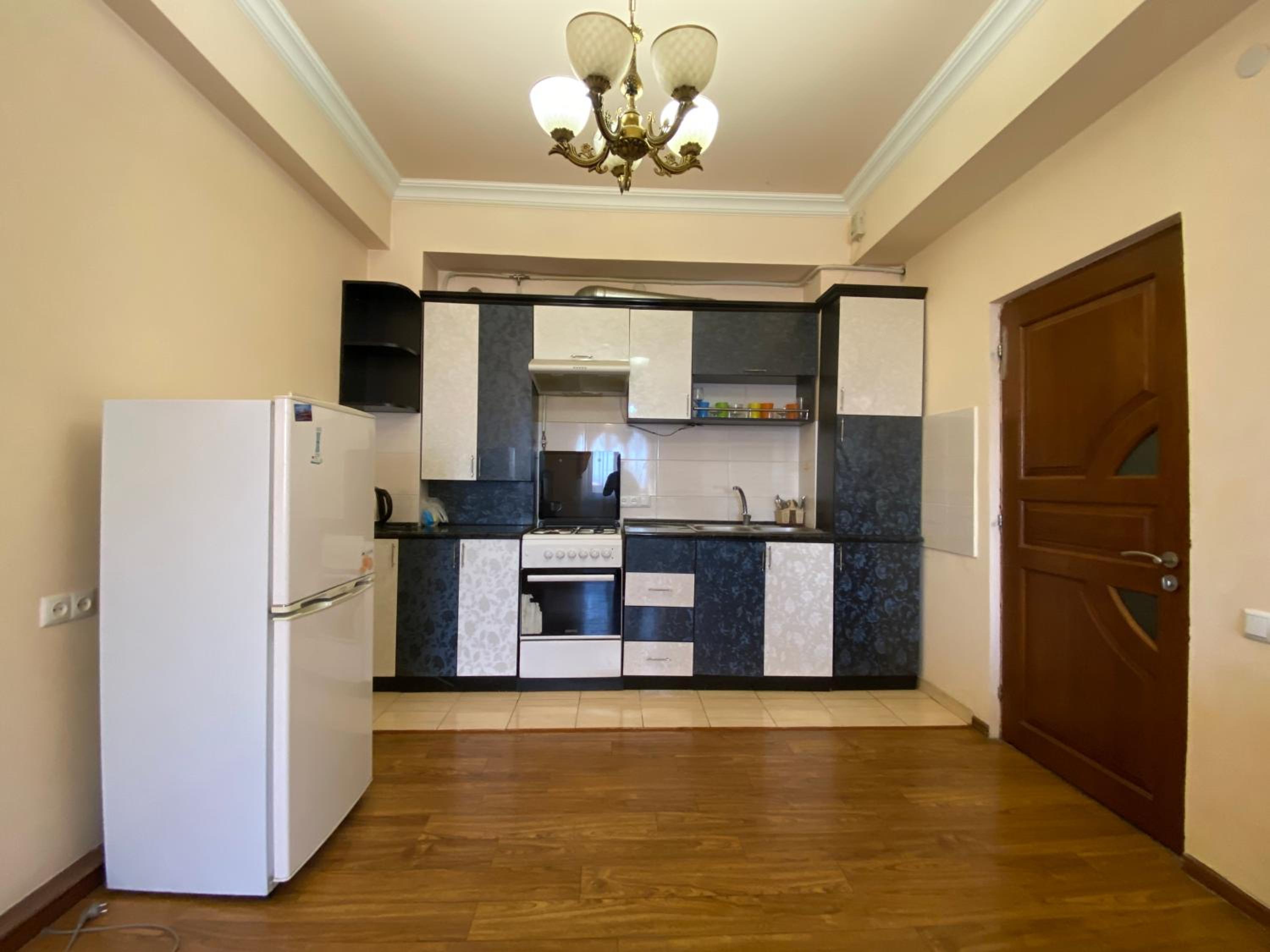 Argishti street, 2 bedrooms Spacious, Sunny apartment GL148
