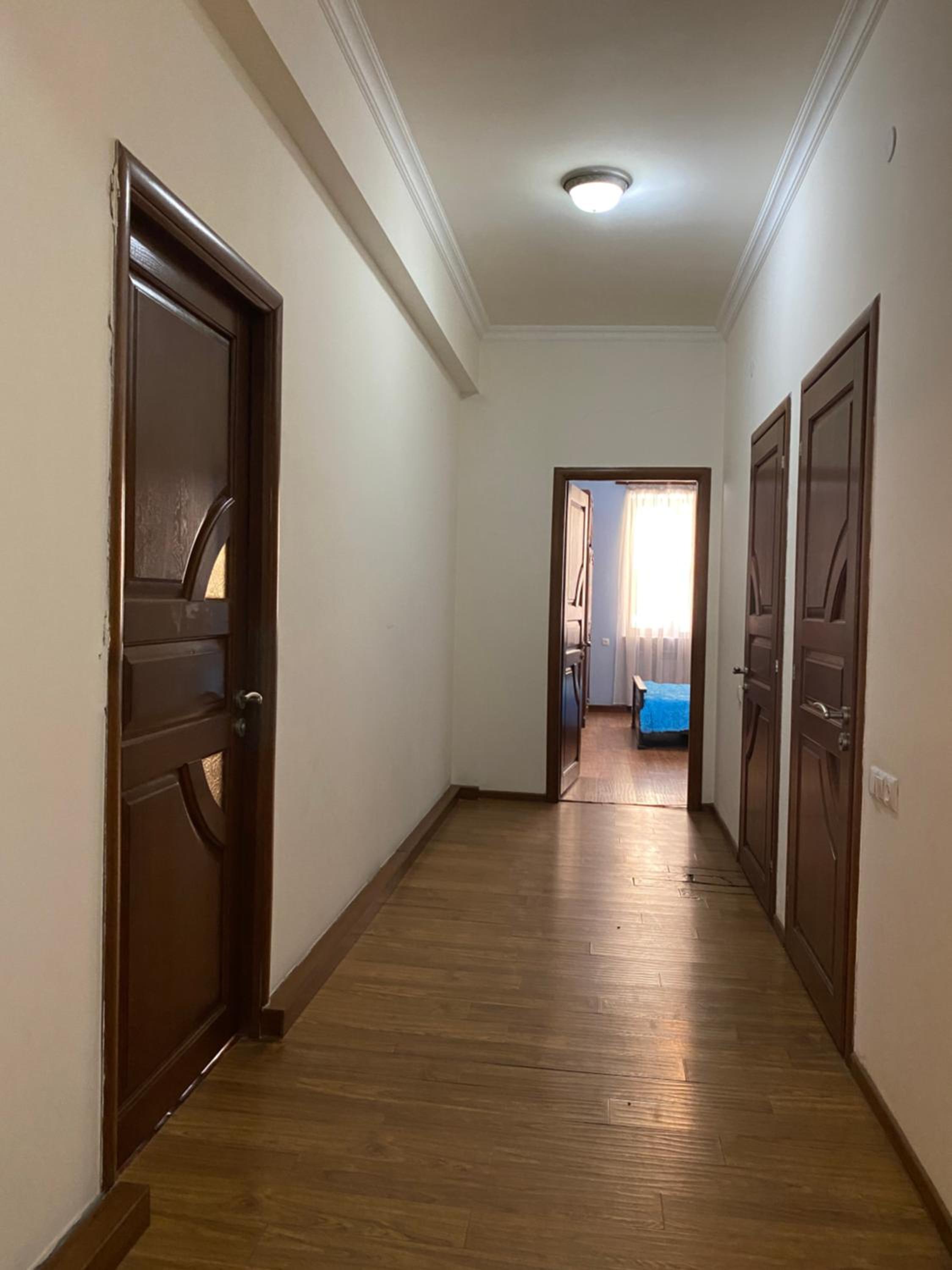 Argishti street, 2 bedrooms Spacious, Sunny apartment GL148