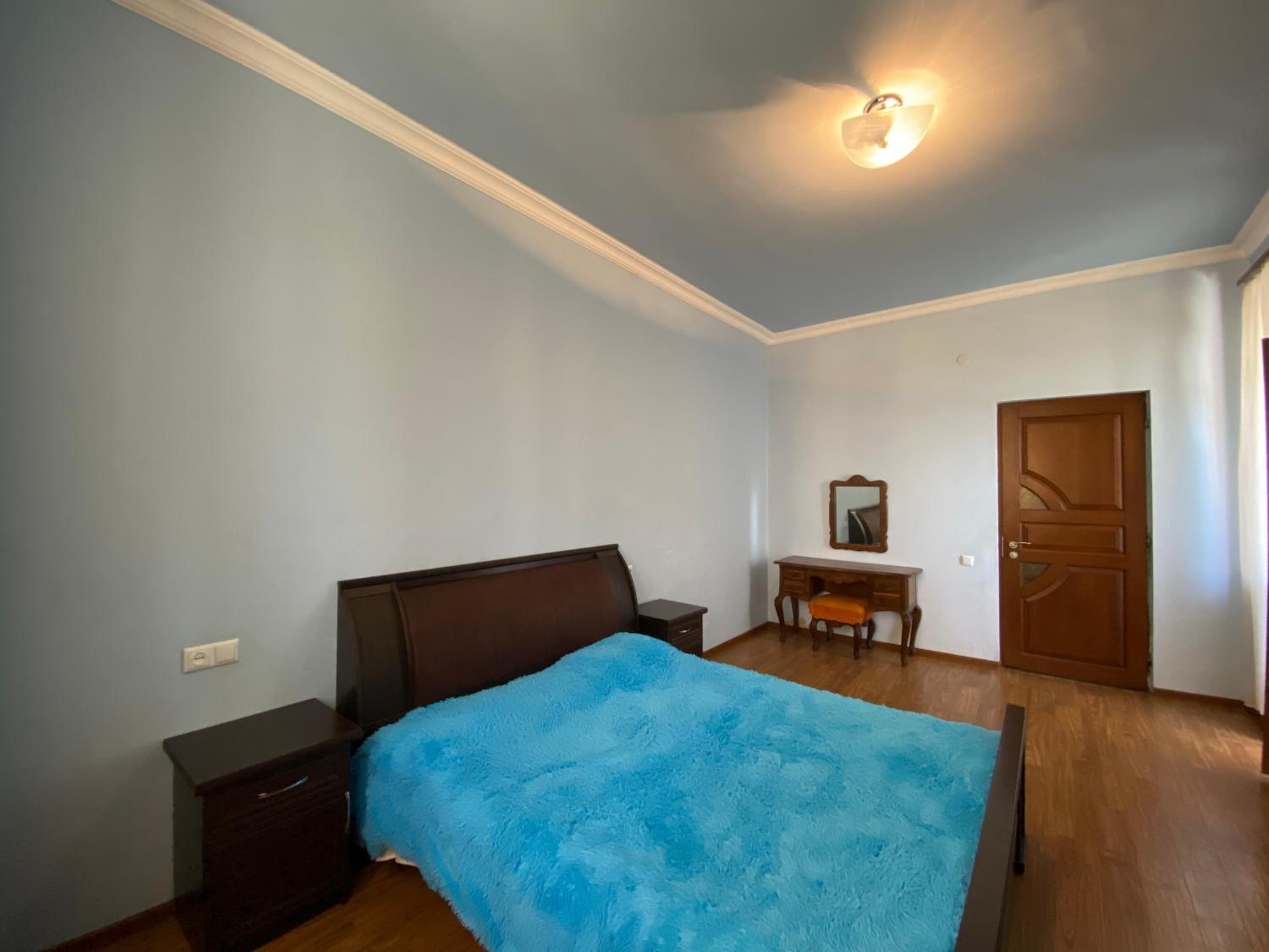 Argishti street, 2 bedrooms Spacious, Sunny apartment GL148
